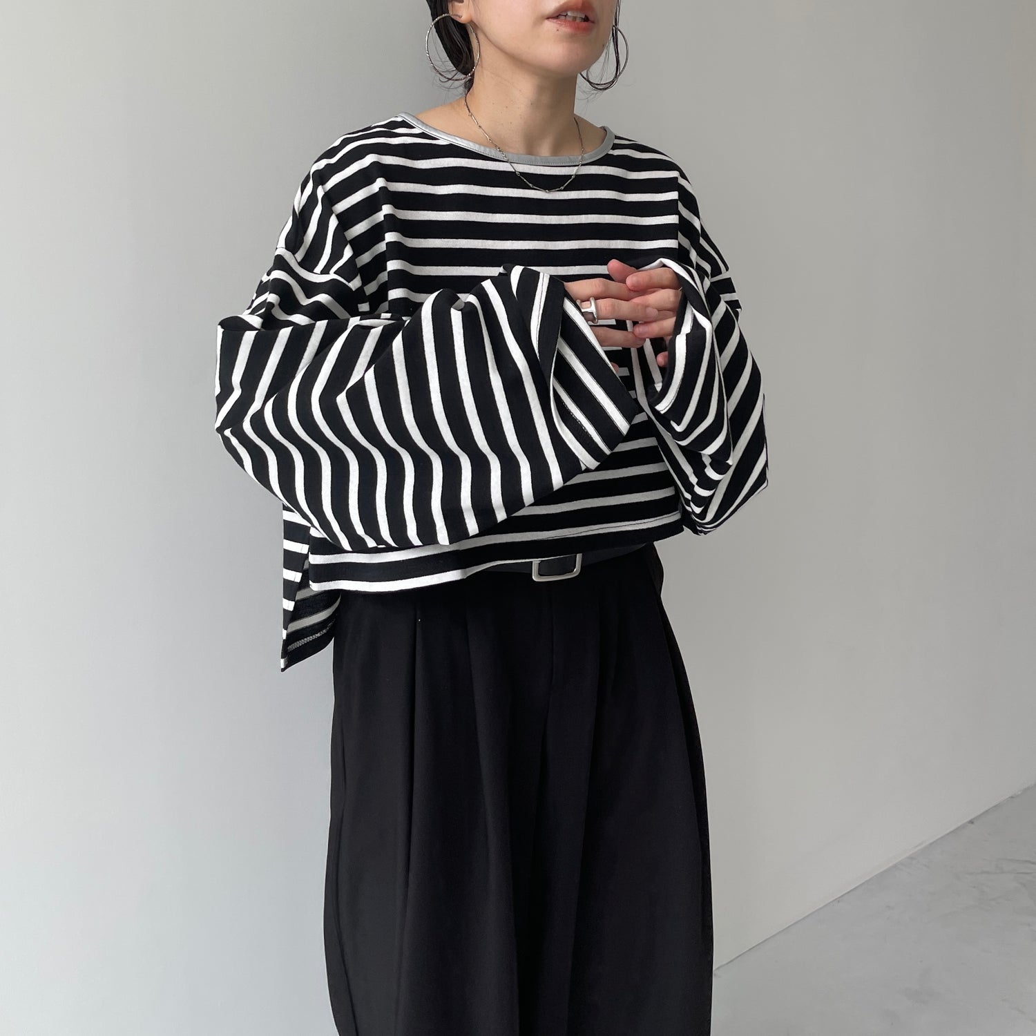 wide sleeve over size border tee / black×silver (short)