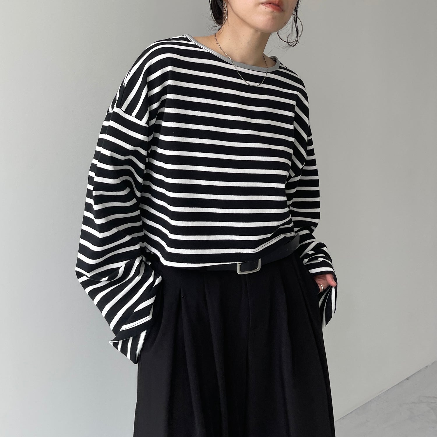 wide sleeve over size border tee / black×silver (short)