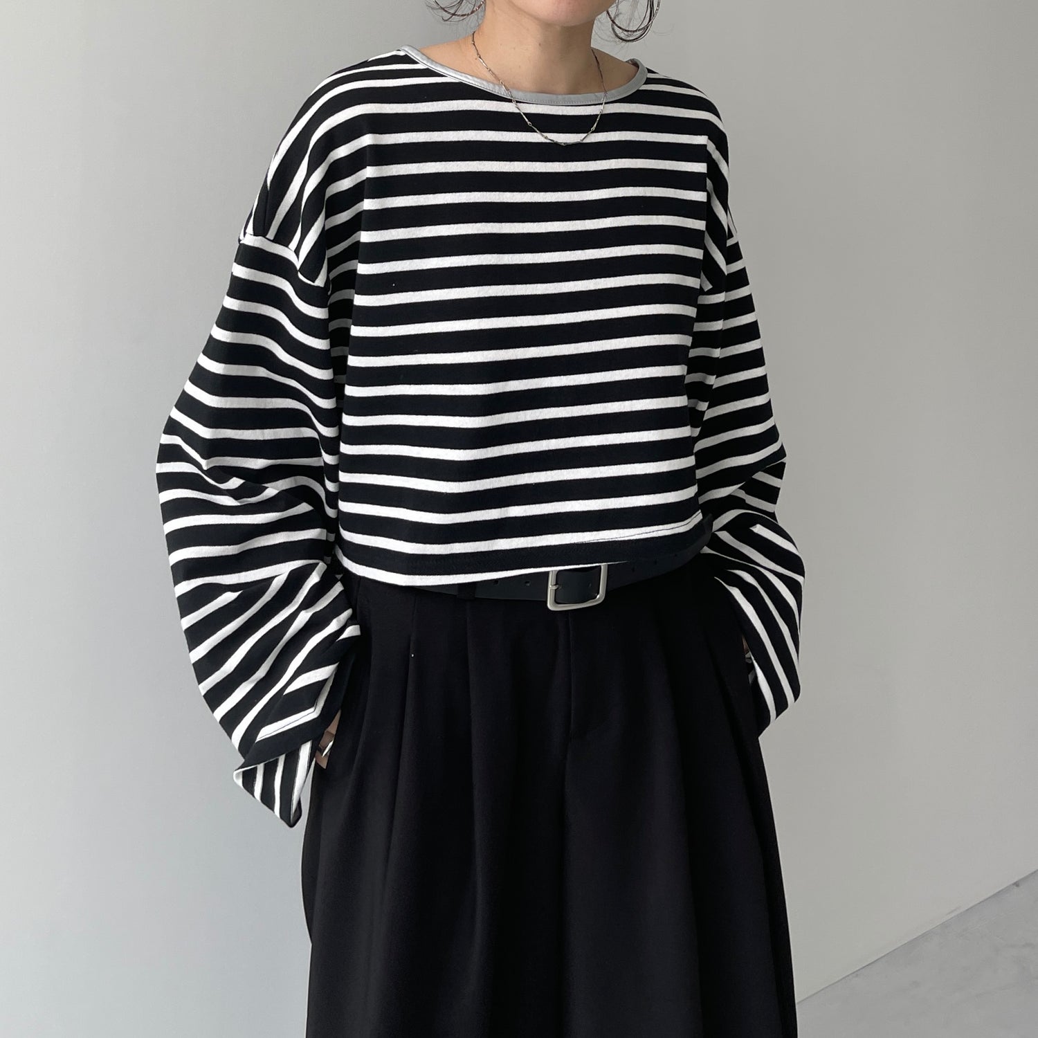 wide sleeve over size border tee / black×silver (short)