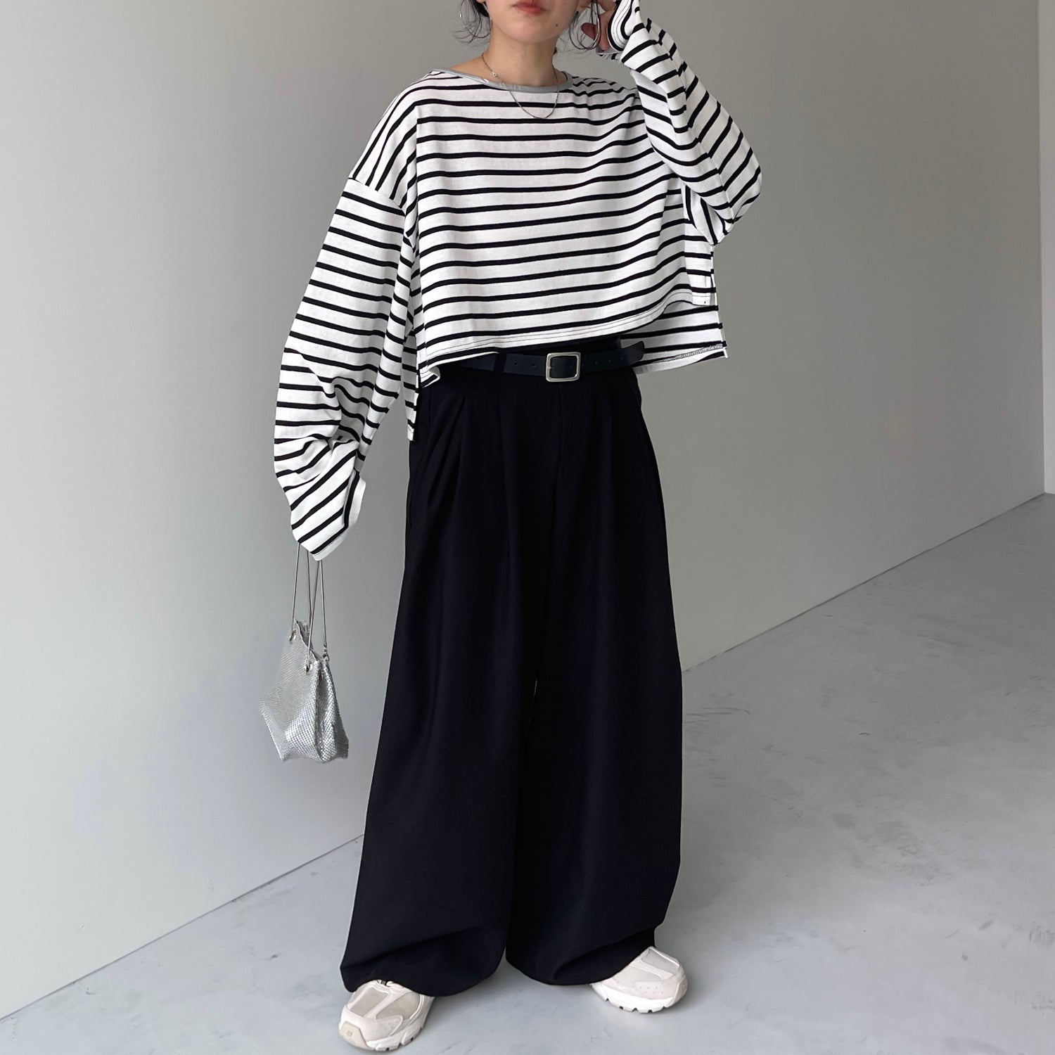 wide sleeve over size border tee / clear black×silver (short)