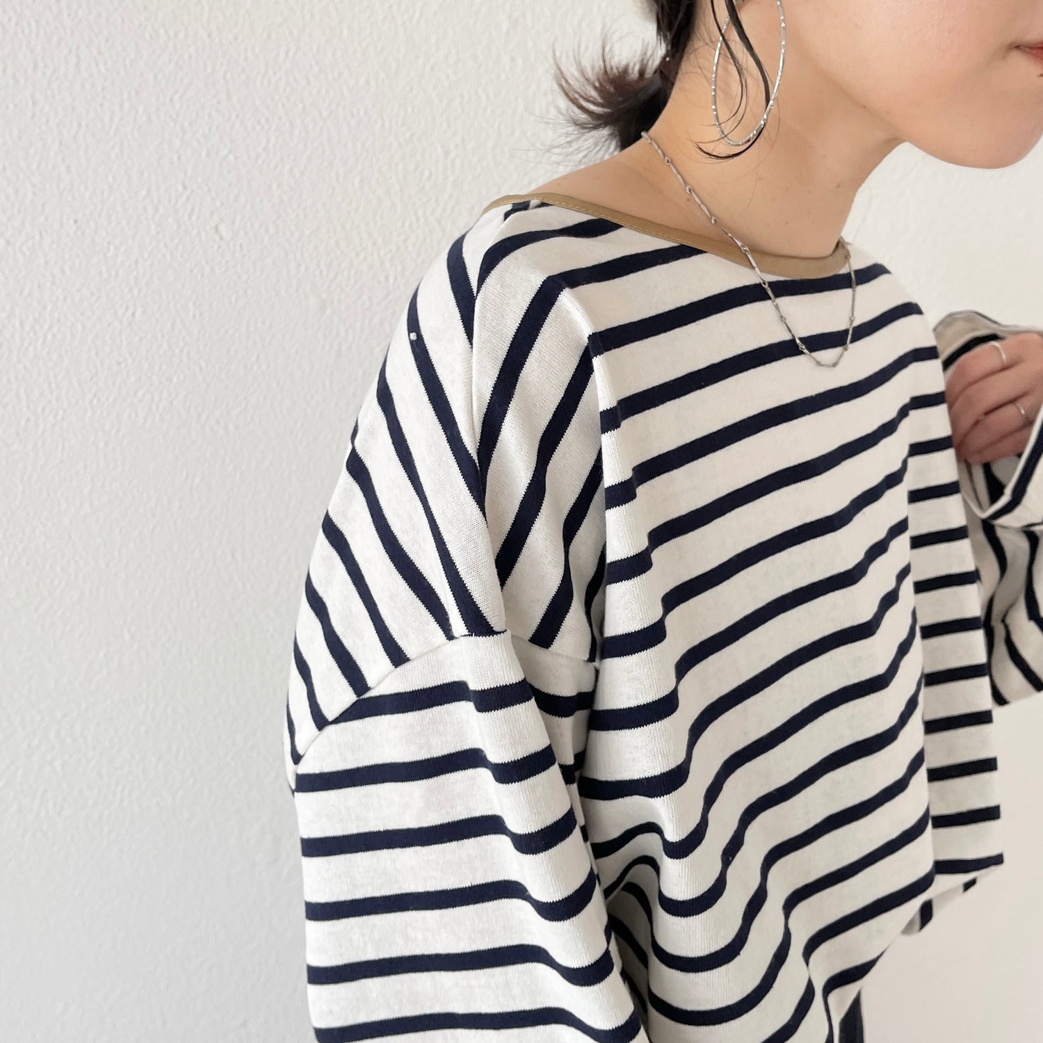 wide sleeve over size border tee / navy
