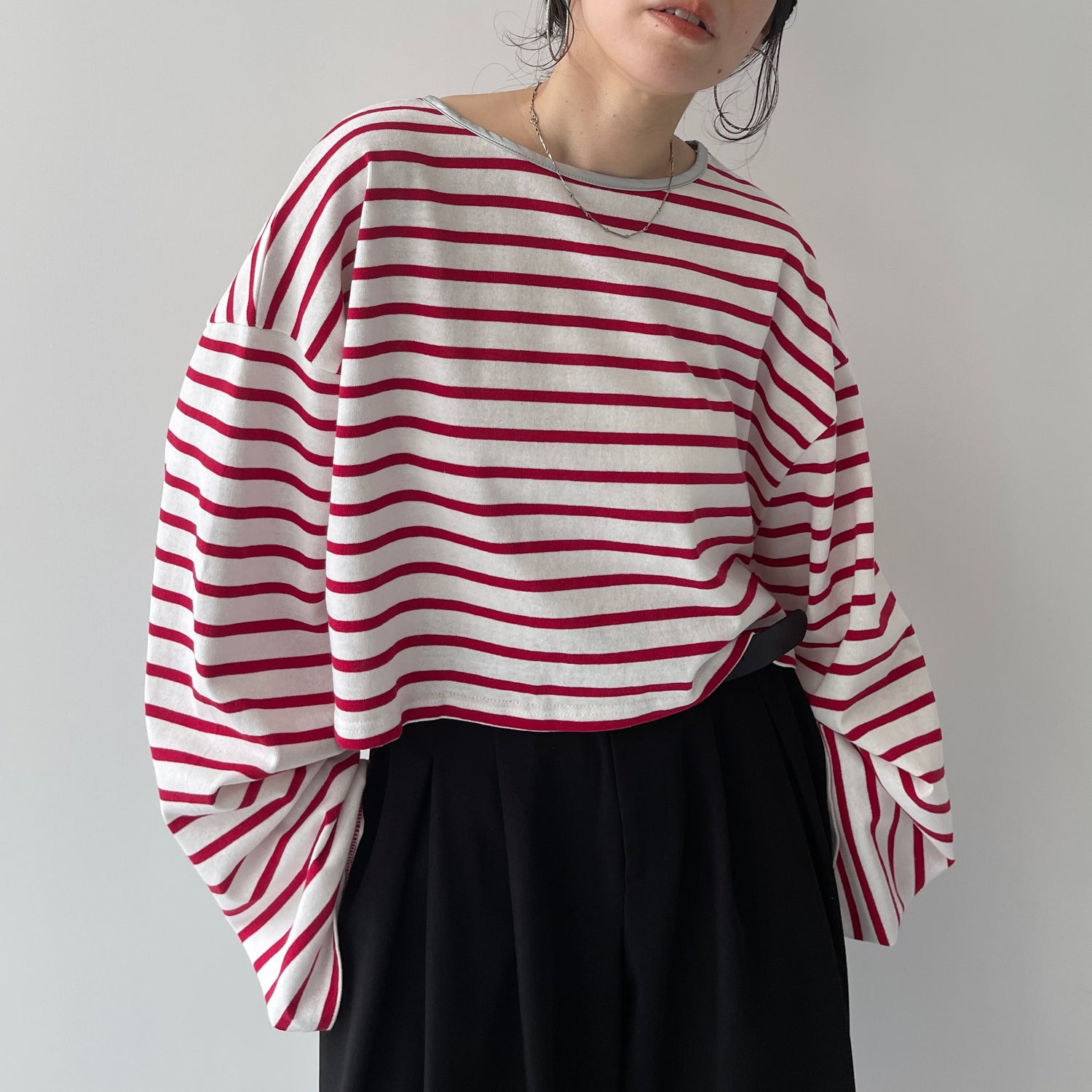 wide sleeve over size border tee / cherry red×silver (short)