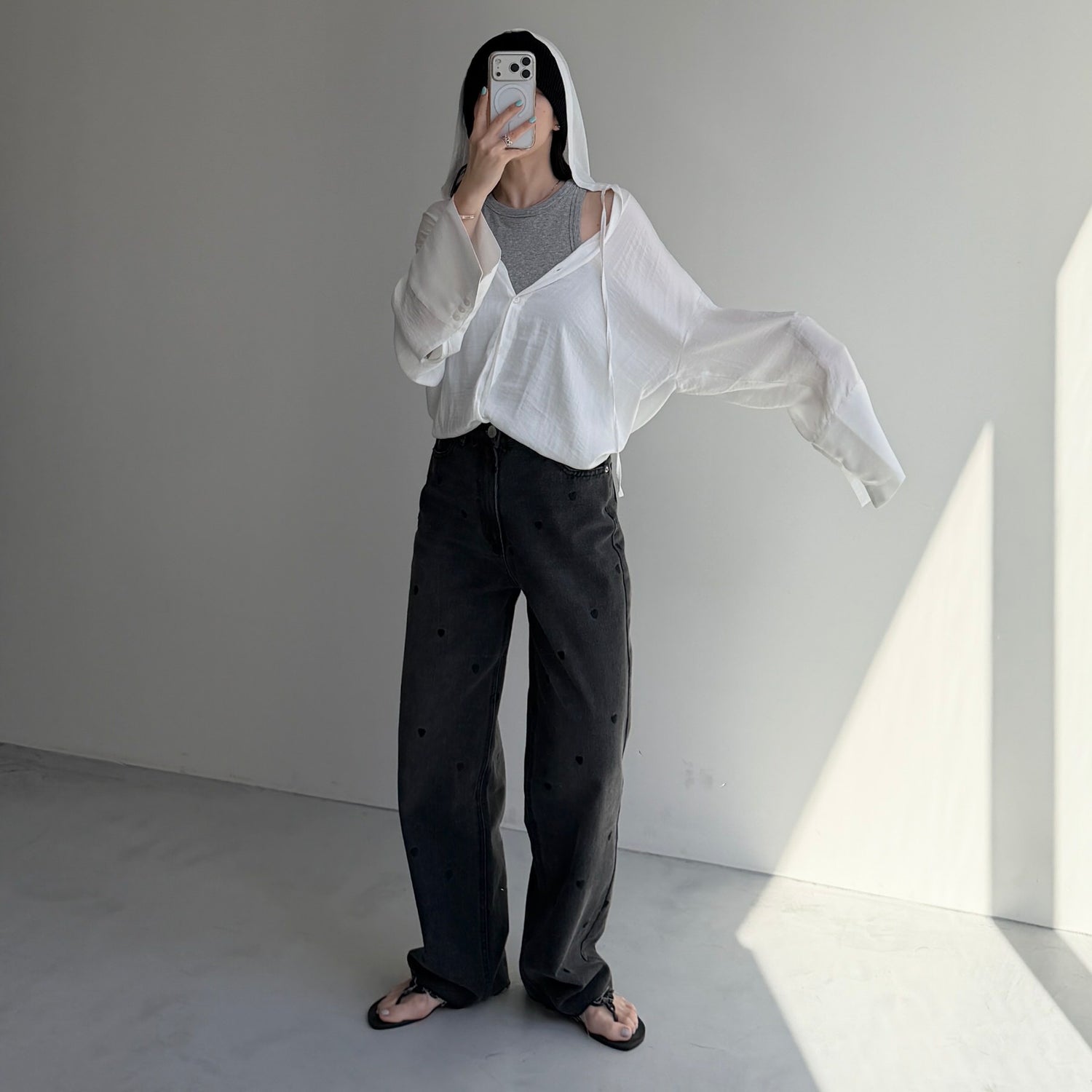 rayon hooded shirt / white