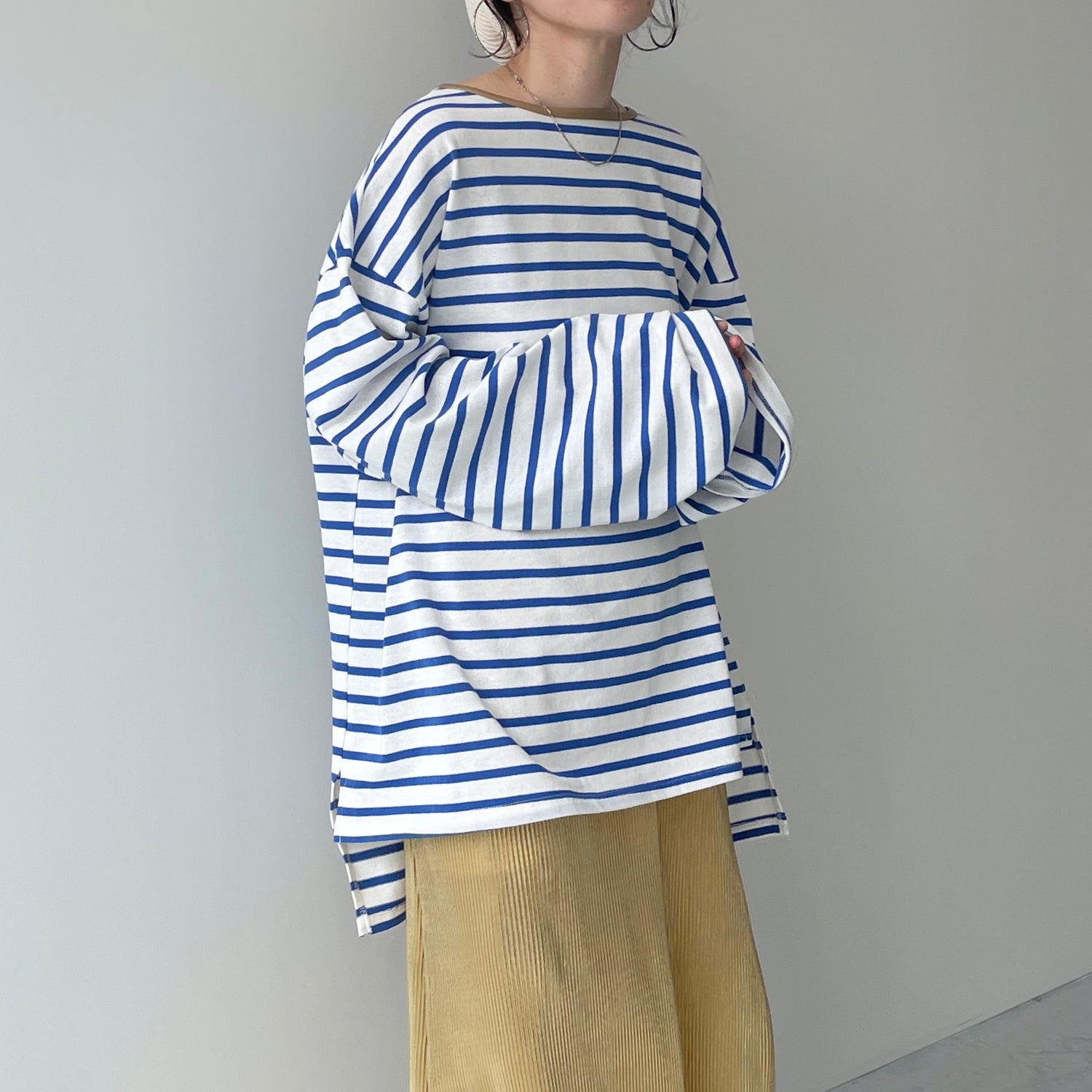 wide sleeve over size border tee / blue×gold