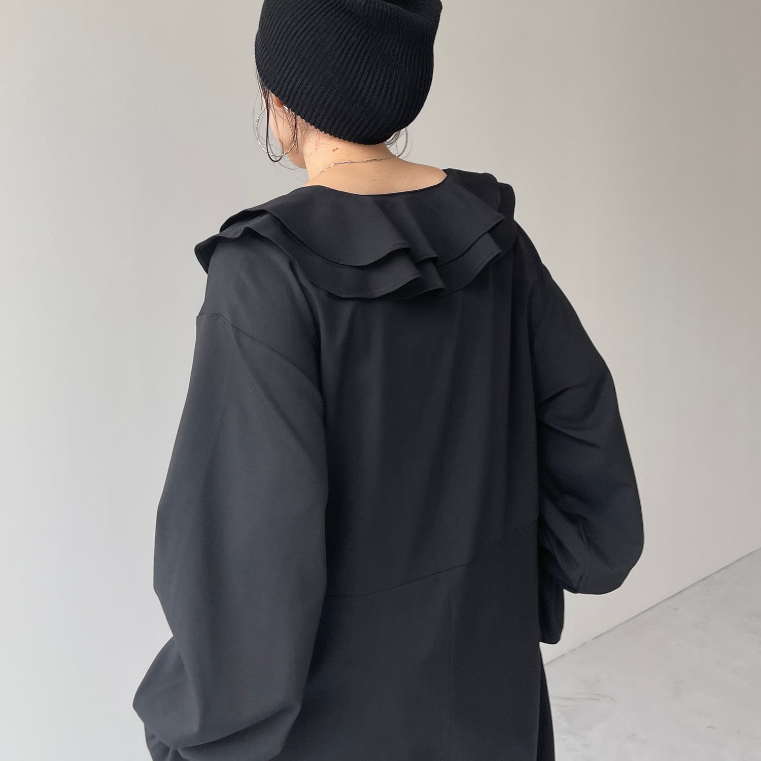 frill all in one / black [2size]