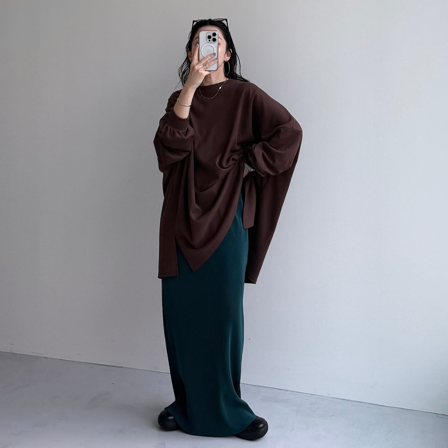 super loose light sweatee / brown