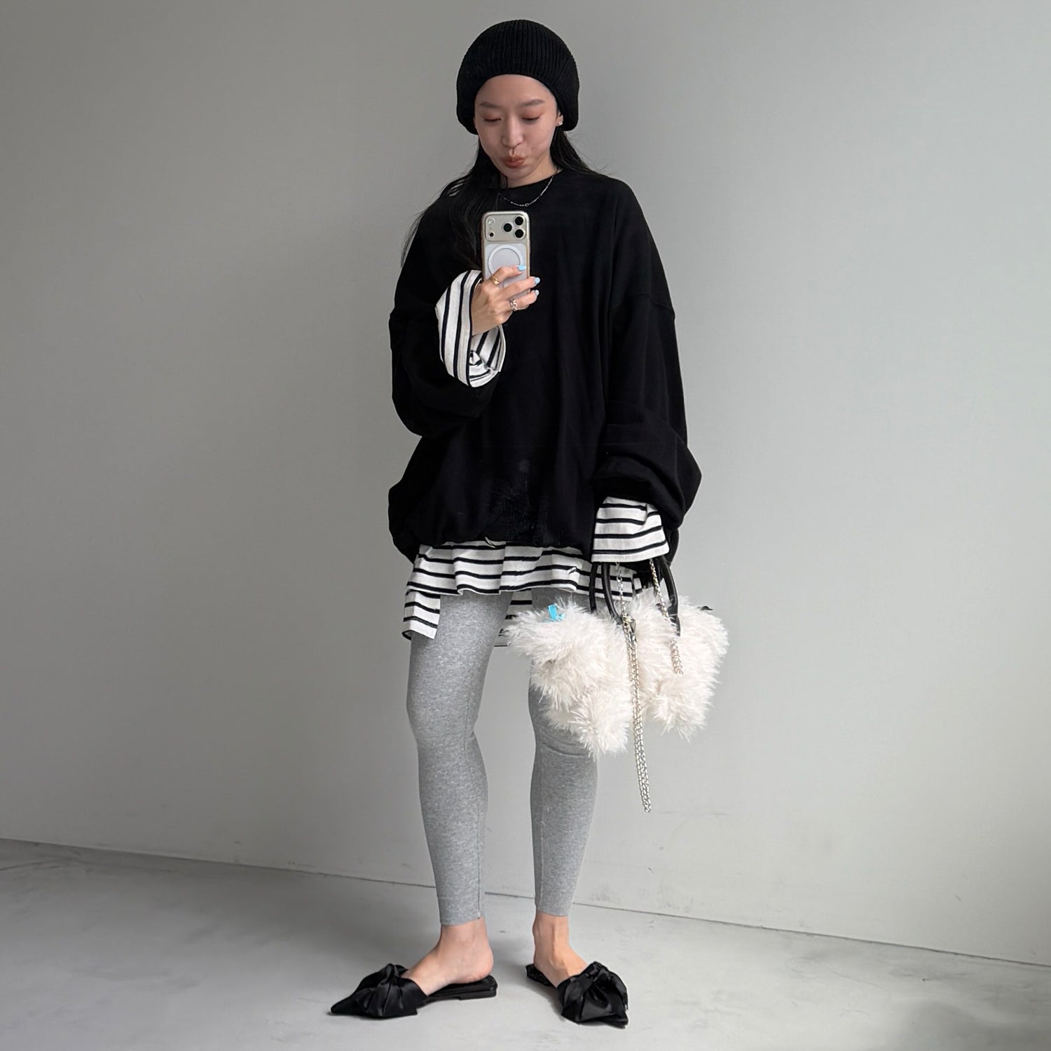 URAKE OSUMITSUKI sweat / black