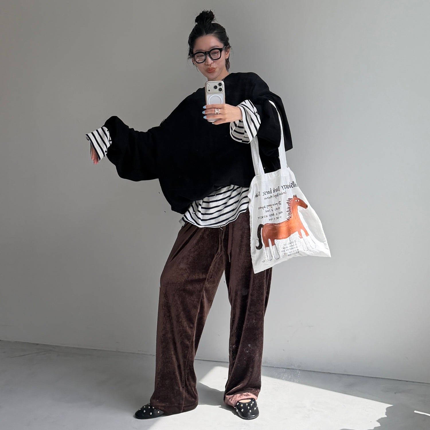 URAKE OSUMITSUKI sweat / black