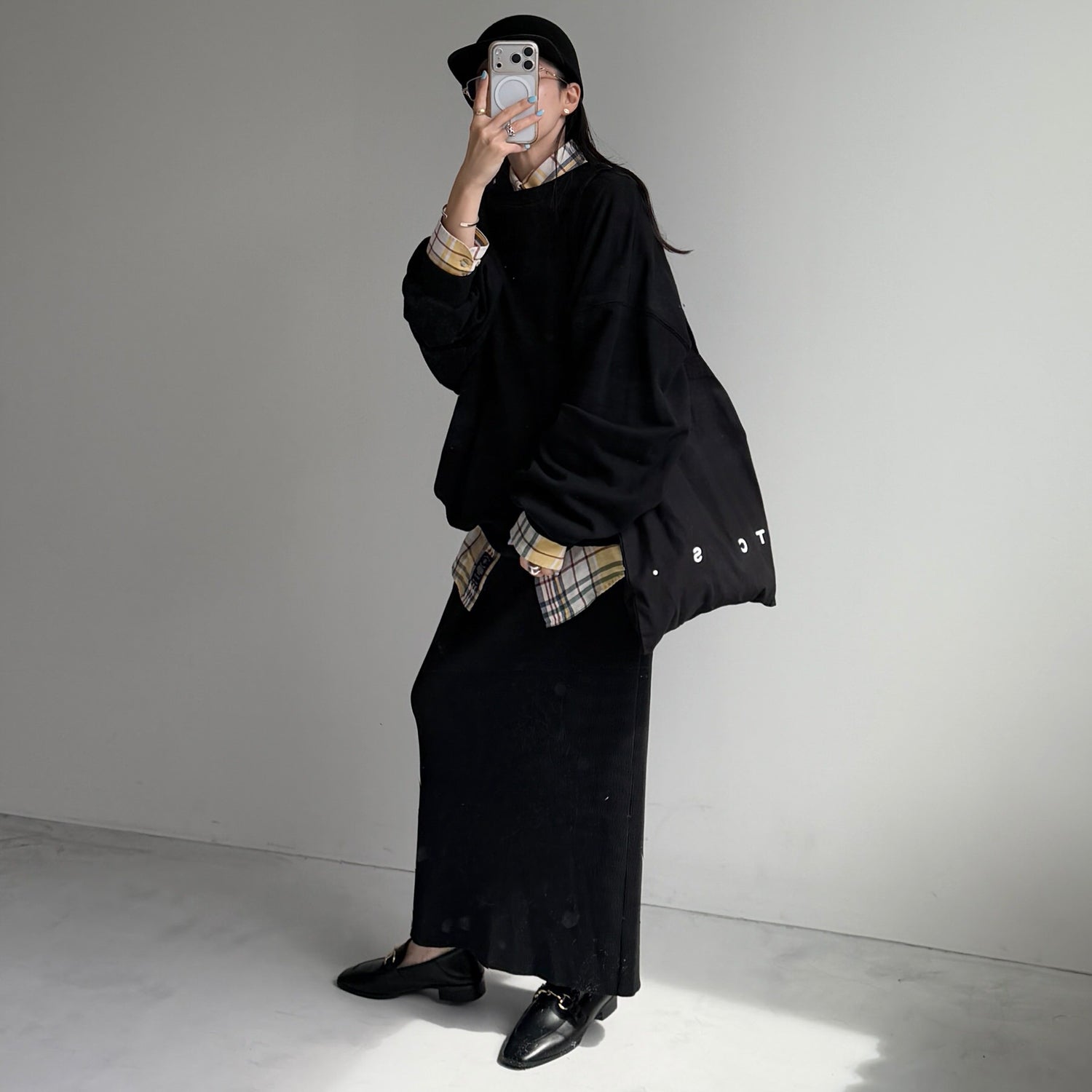 URAKE OSUMITSUKI sweat / black