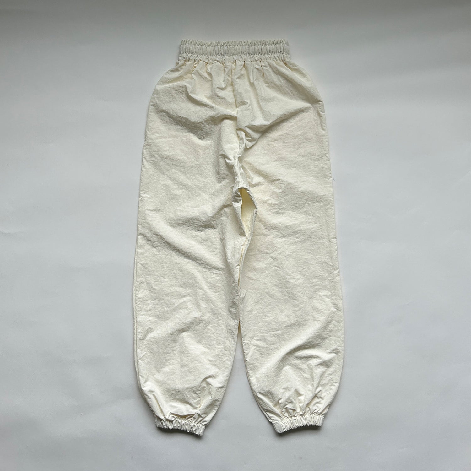 【SAMPLE】relax nylon pants / ivory