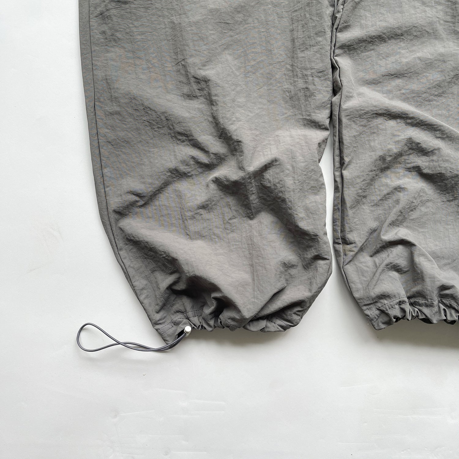 【SAMPLE】loose silhouette cargo / charcoal
