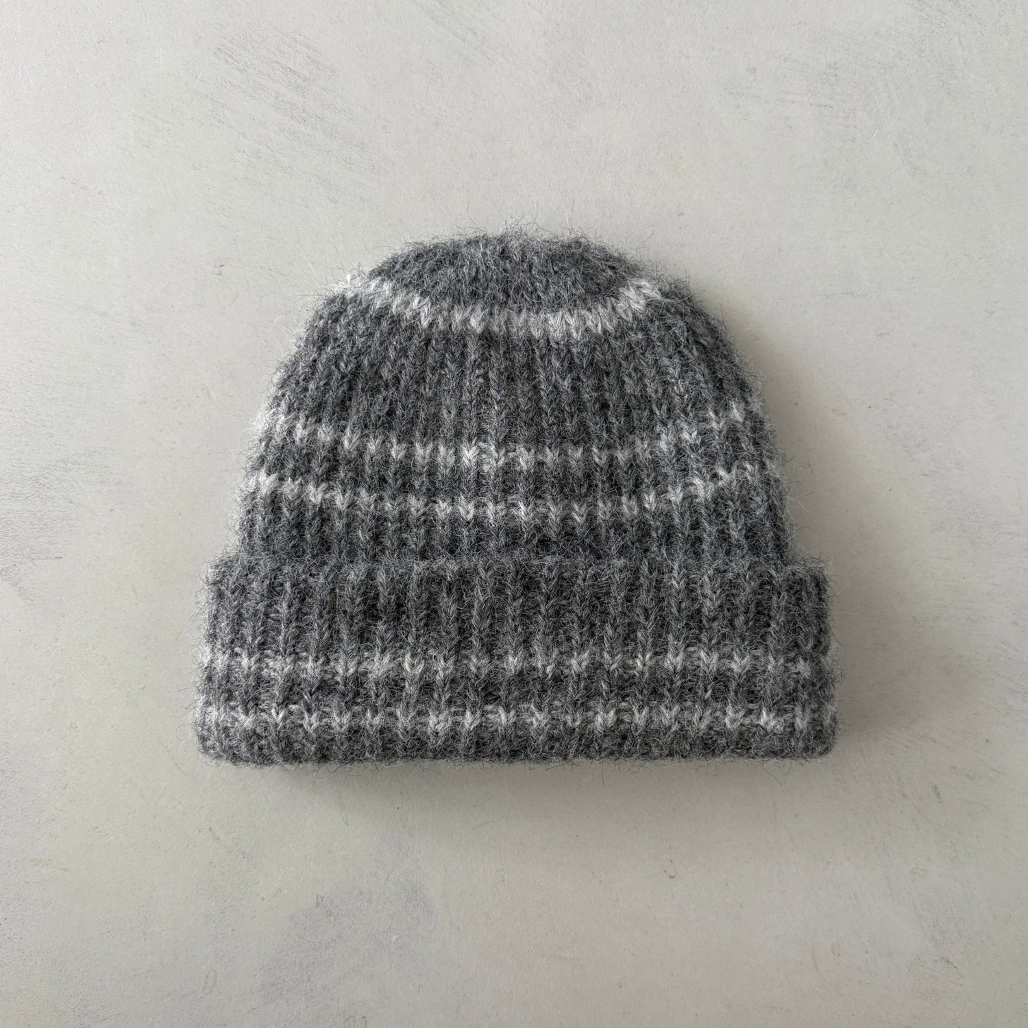 buddy stripe beanie / gray