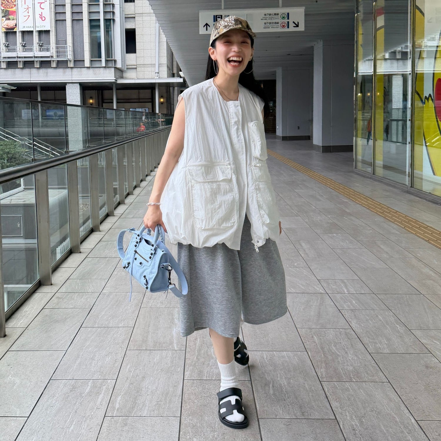 9pockets buddy vest / ivory