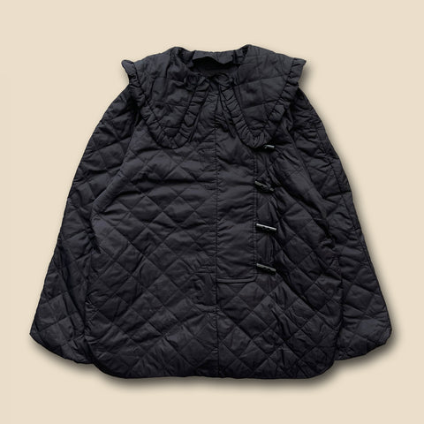 【SAMPLE】quilting frill collar jacket / black