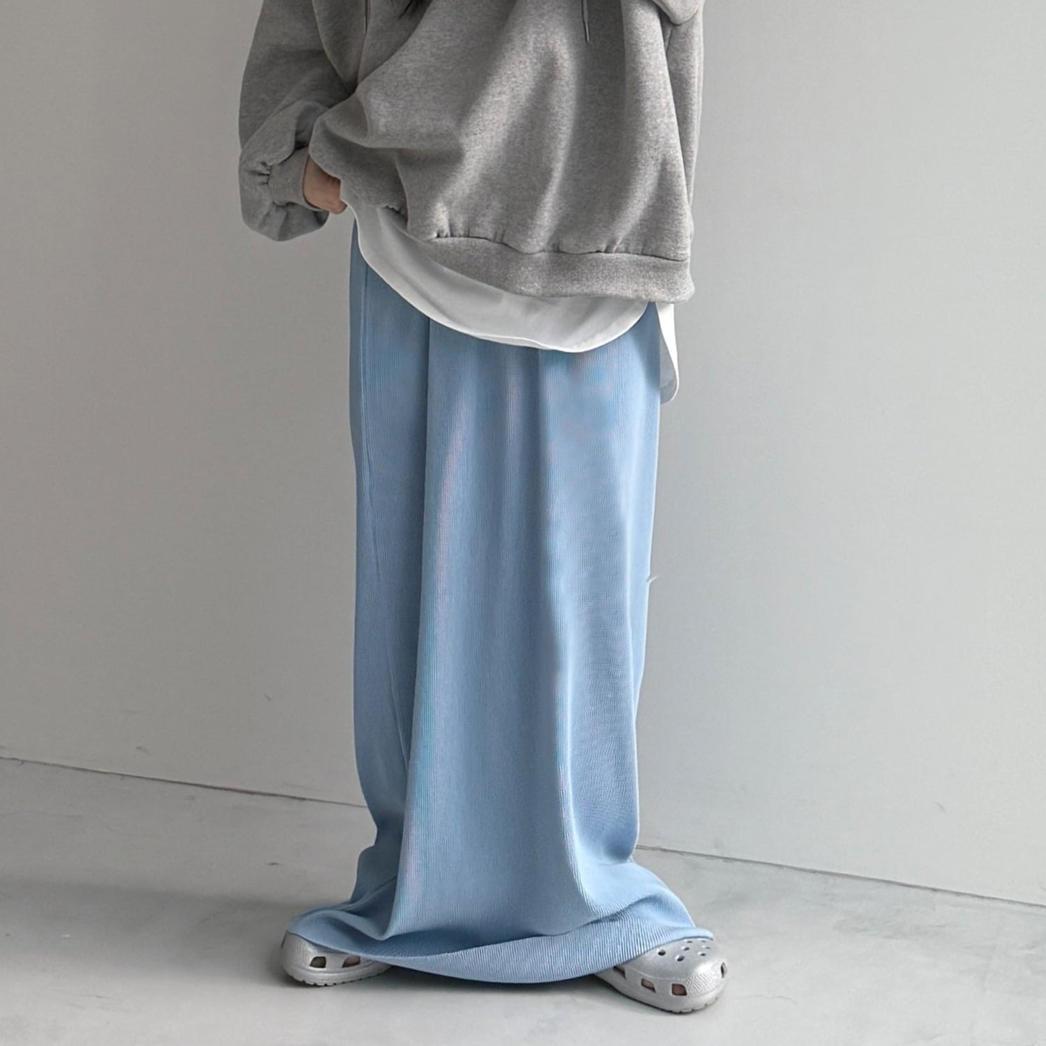 【公式サイト限定カラー】daily daily super stretch pleats skirt / blue