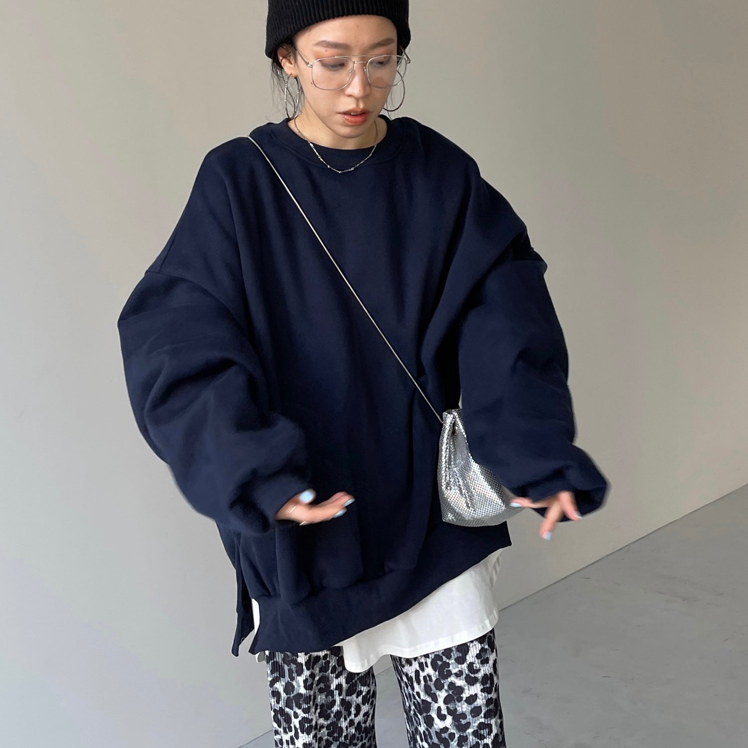 OSUMITSUKI sweat / navy [SHORT or FREE]