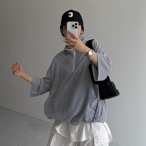 over size half zip holiday PO / black