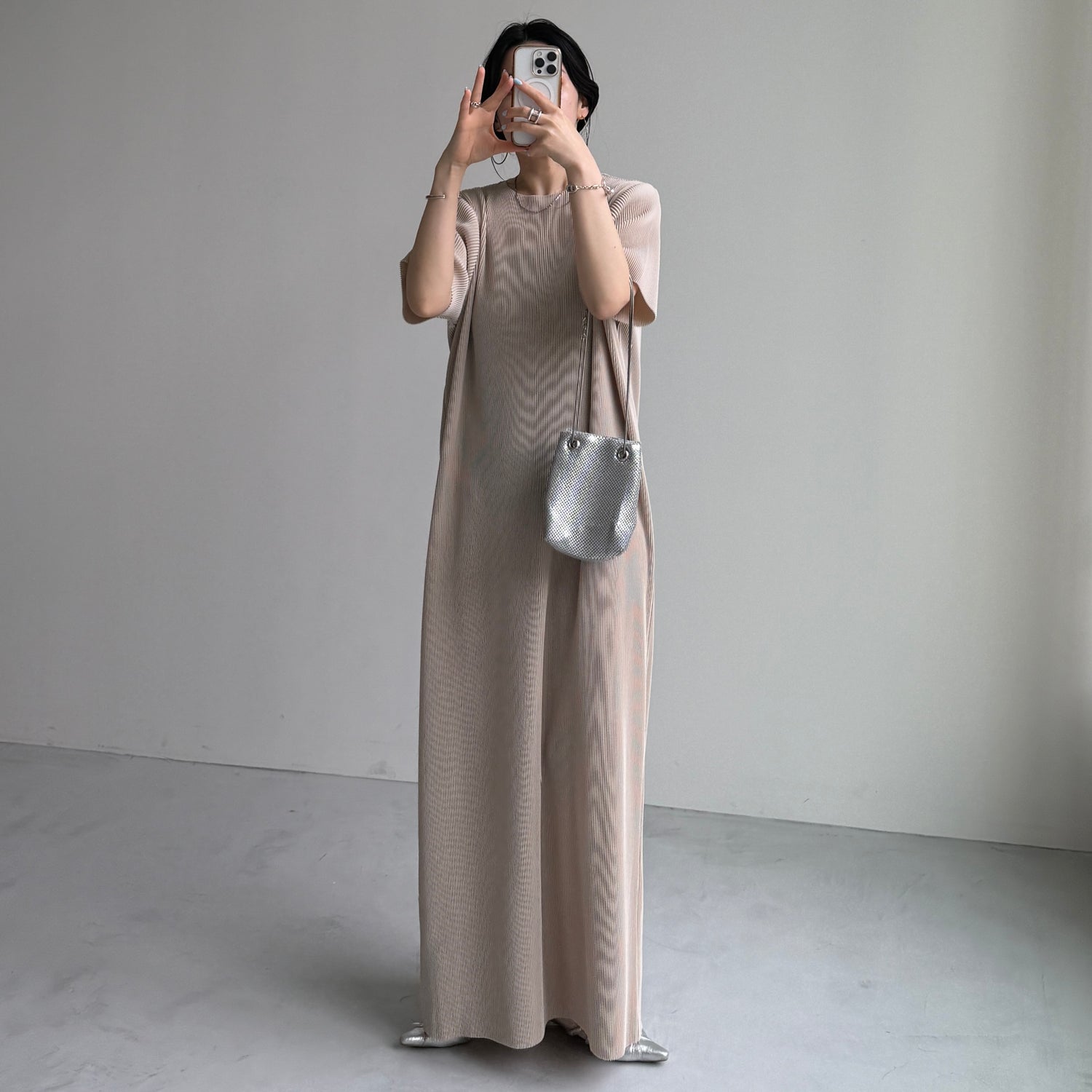 daily daily super stretch crew neck pleats one piece / ivory [半袖 FREE or LONG]