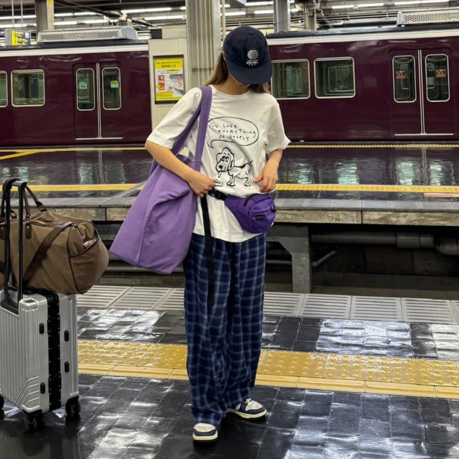 lovely dog tee / ivory