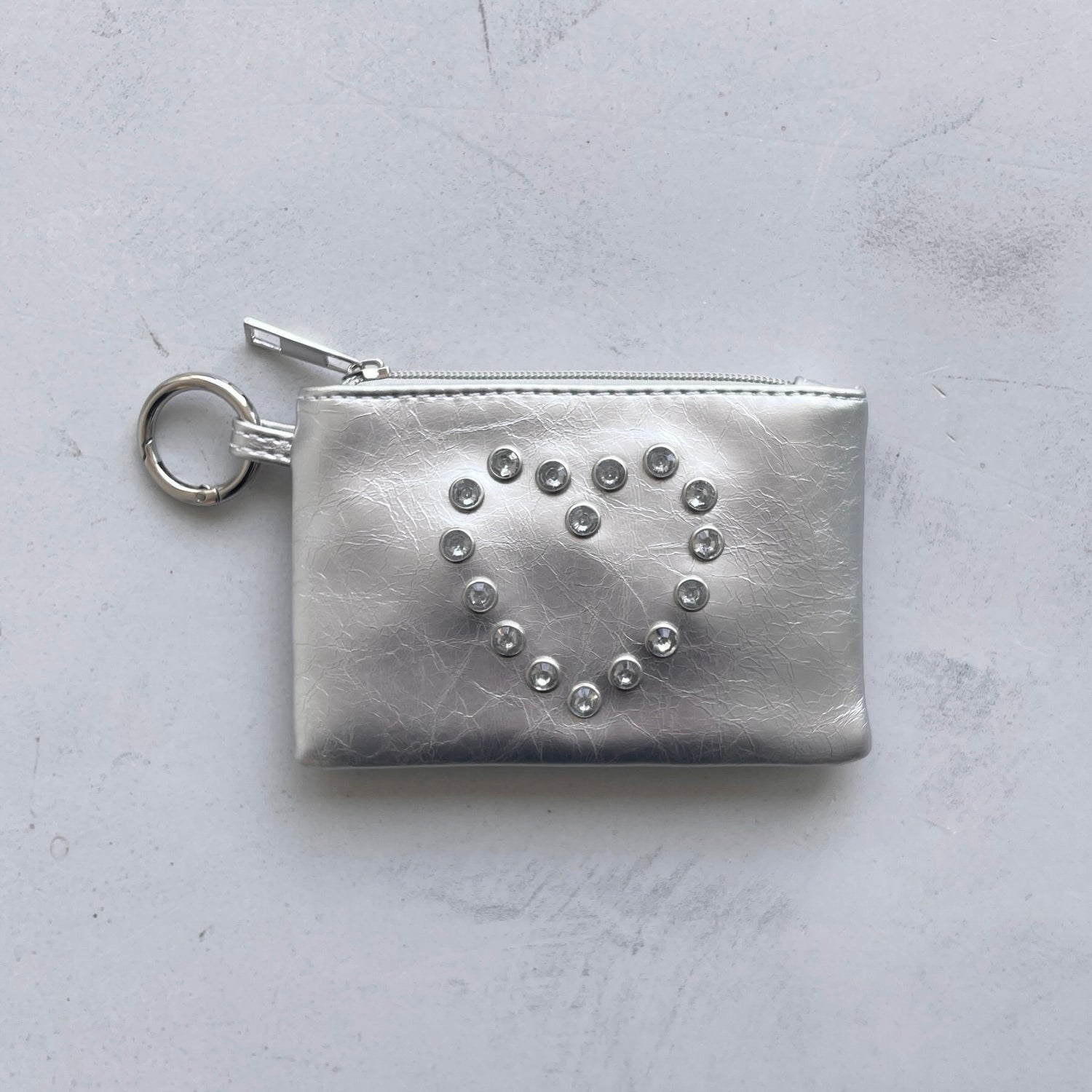 heart studs wallet