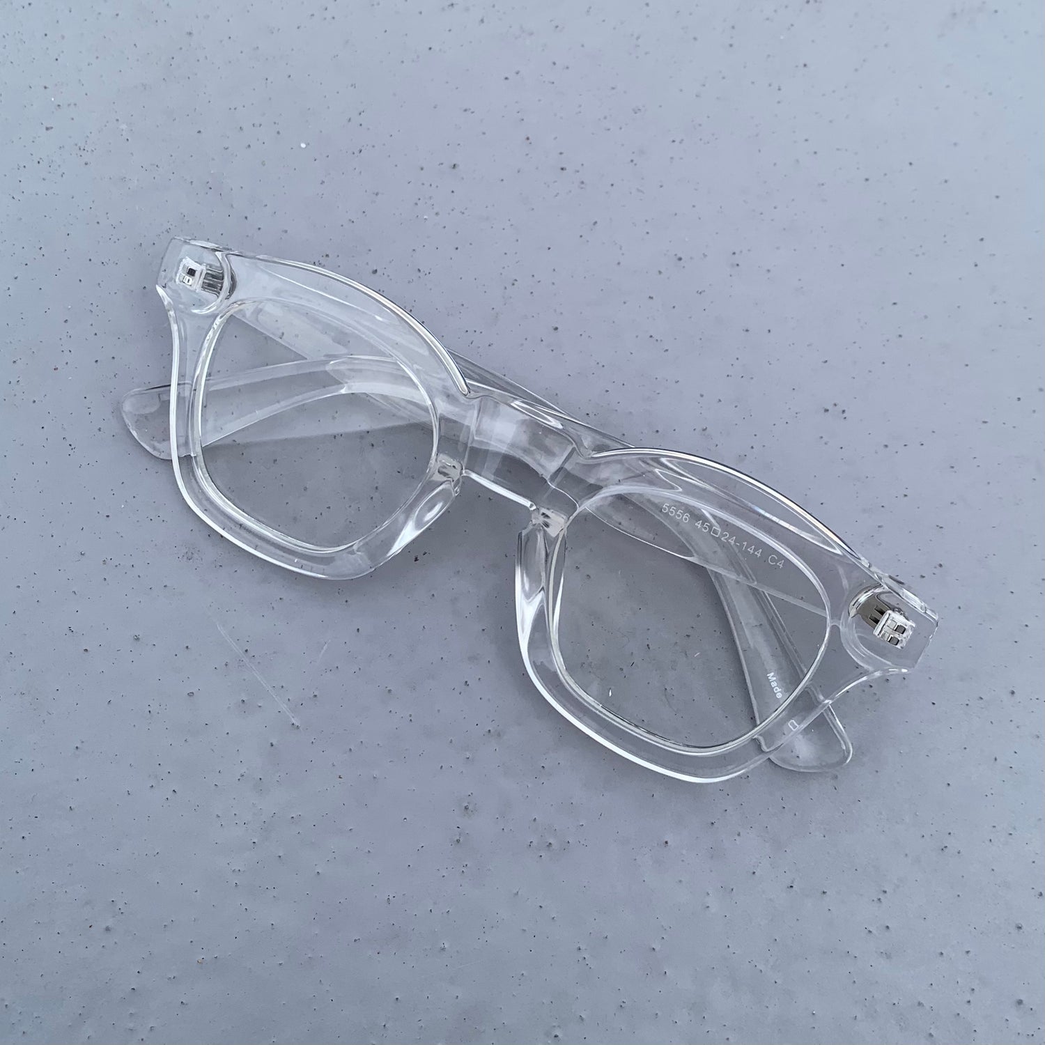 volume frame glasses