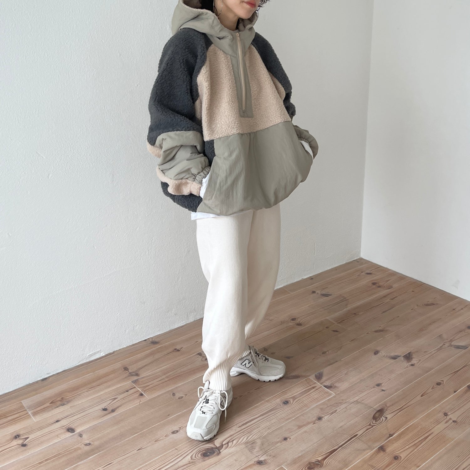 over size BOA hoodie blouson / beige | wee9s | ウィークス