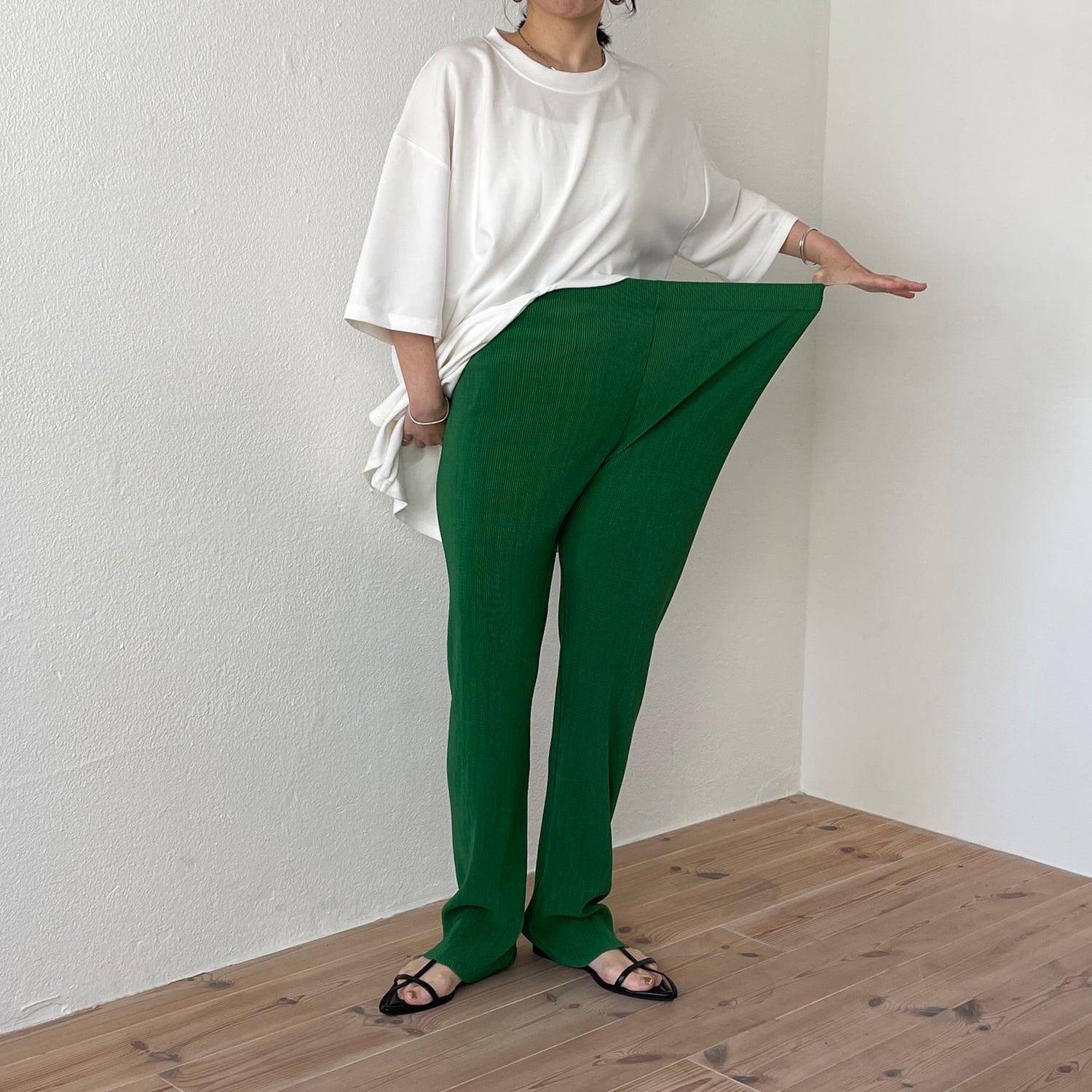 daily daily super stretch pleats pants / green