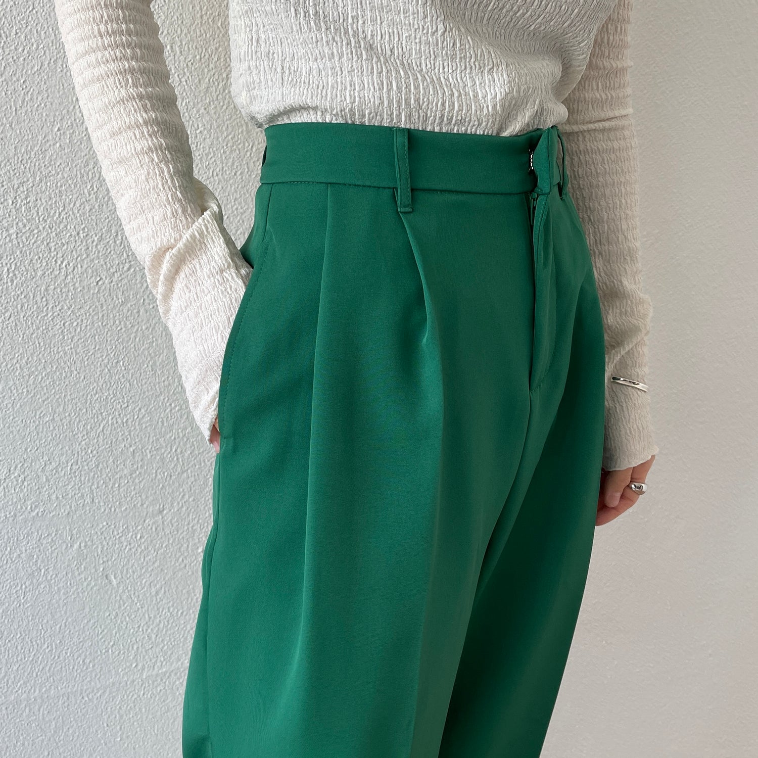 【SAMPLE】color slacks / green