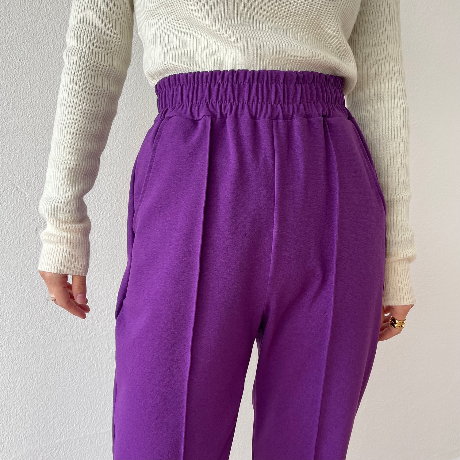 center line relax sweat pants / purple