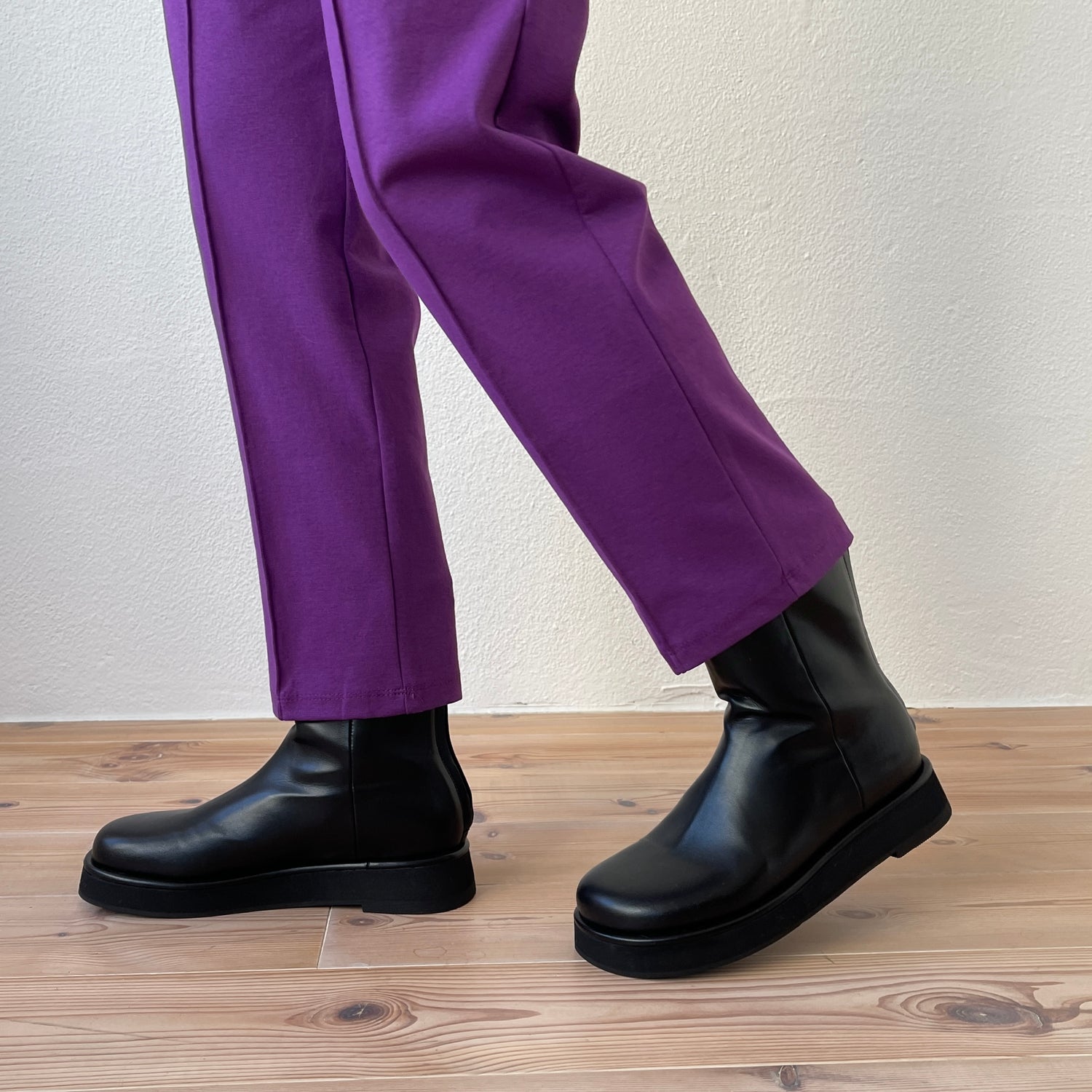 ATSUZOKO rubber boots / black
