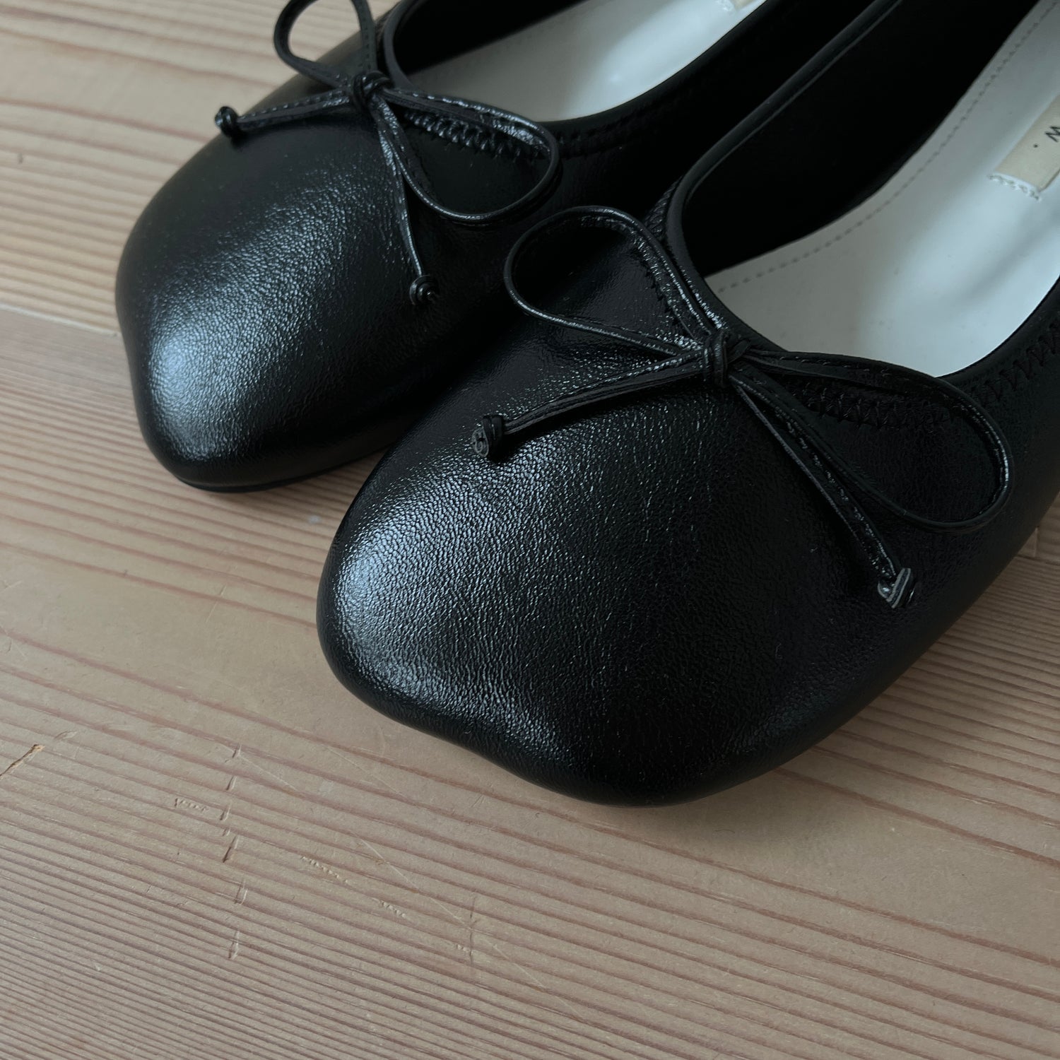 round square ballet shoes