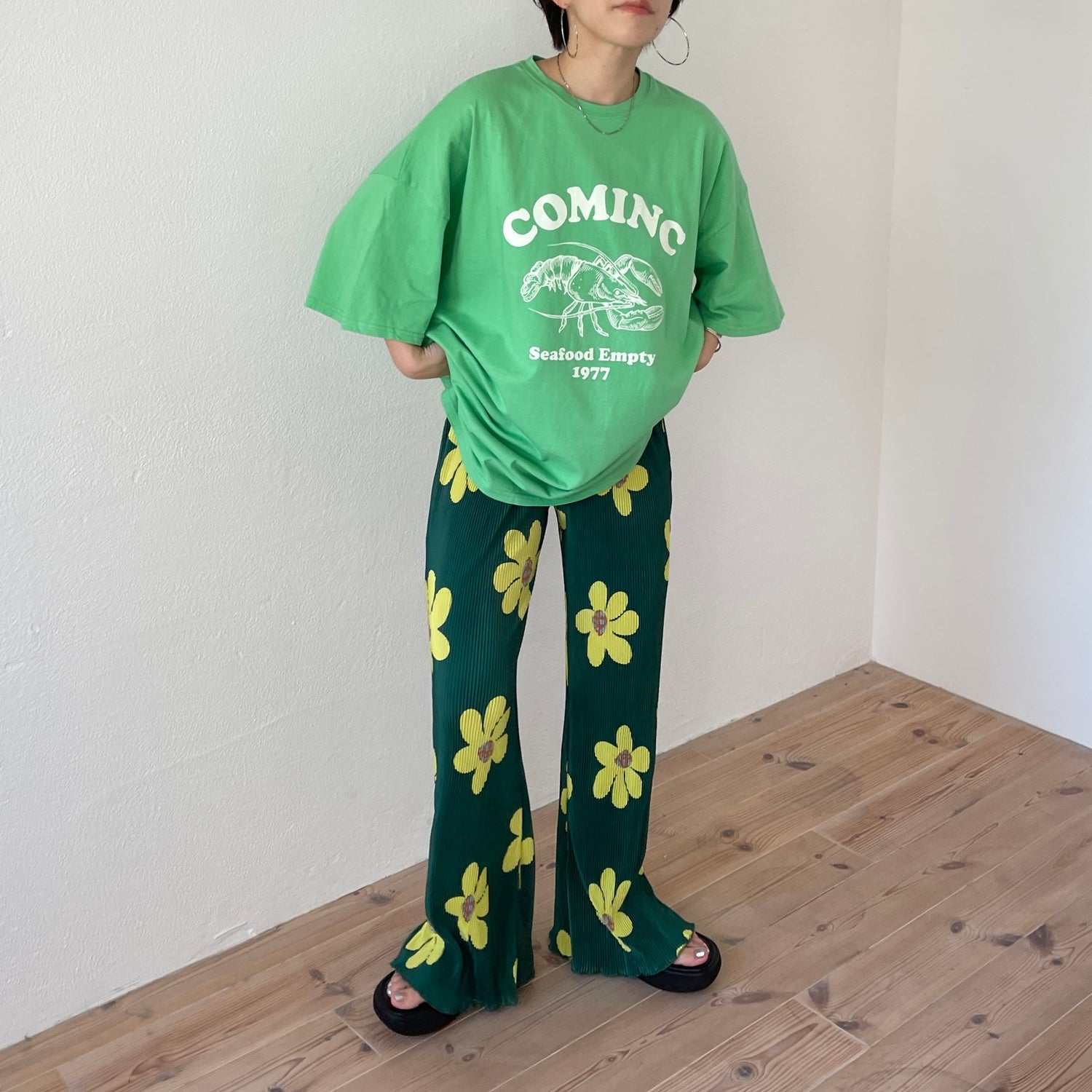 【SAMPLE】relax flower pleats pants / green