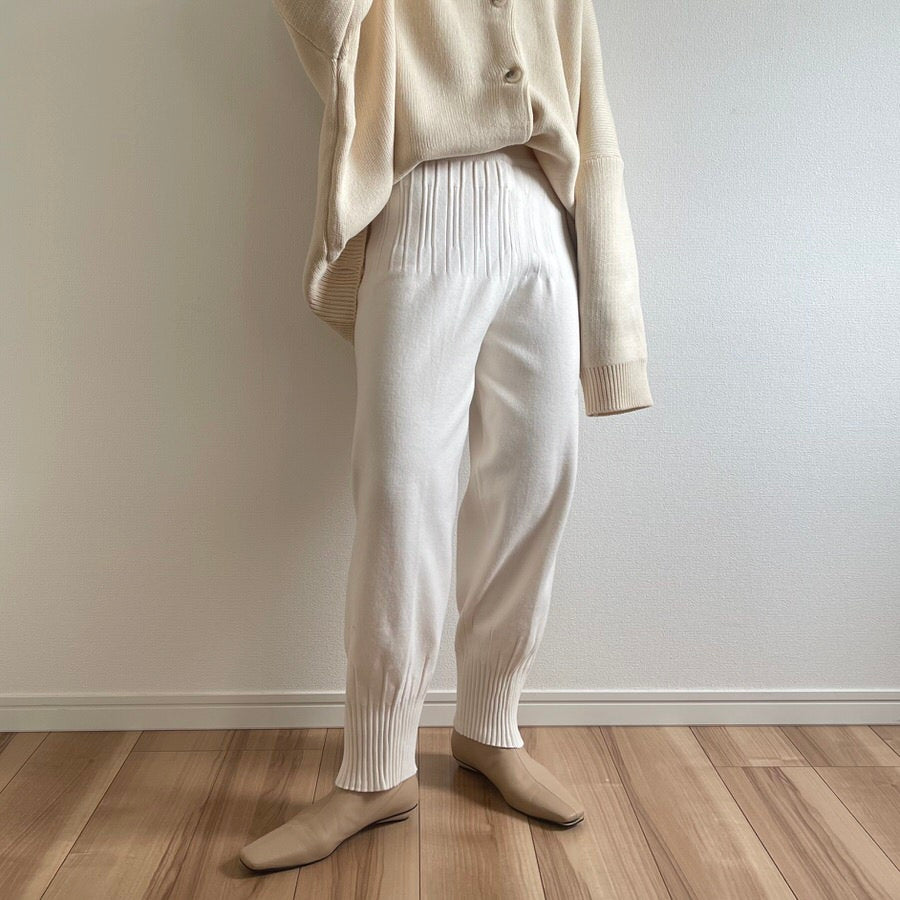 relax knit pants / ivory （リラックスニットパンツ） | wee9s