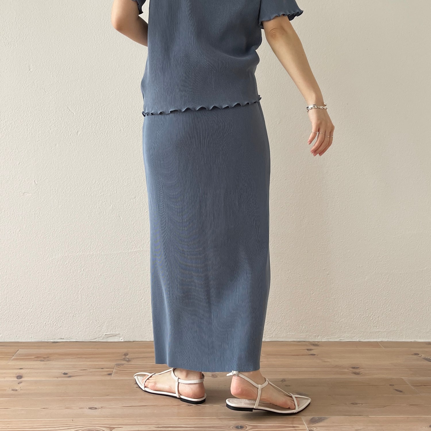 daily daily super stretch pleats skirt / blue
