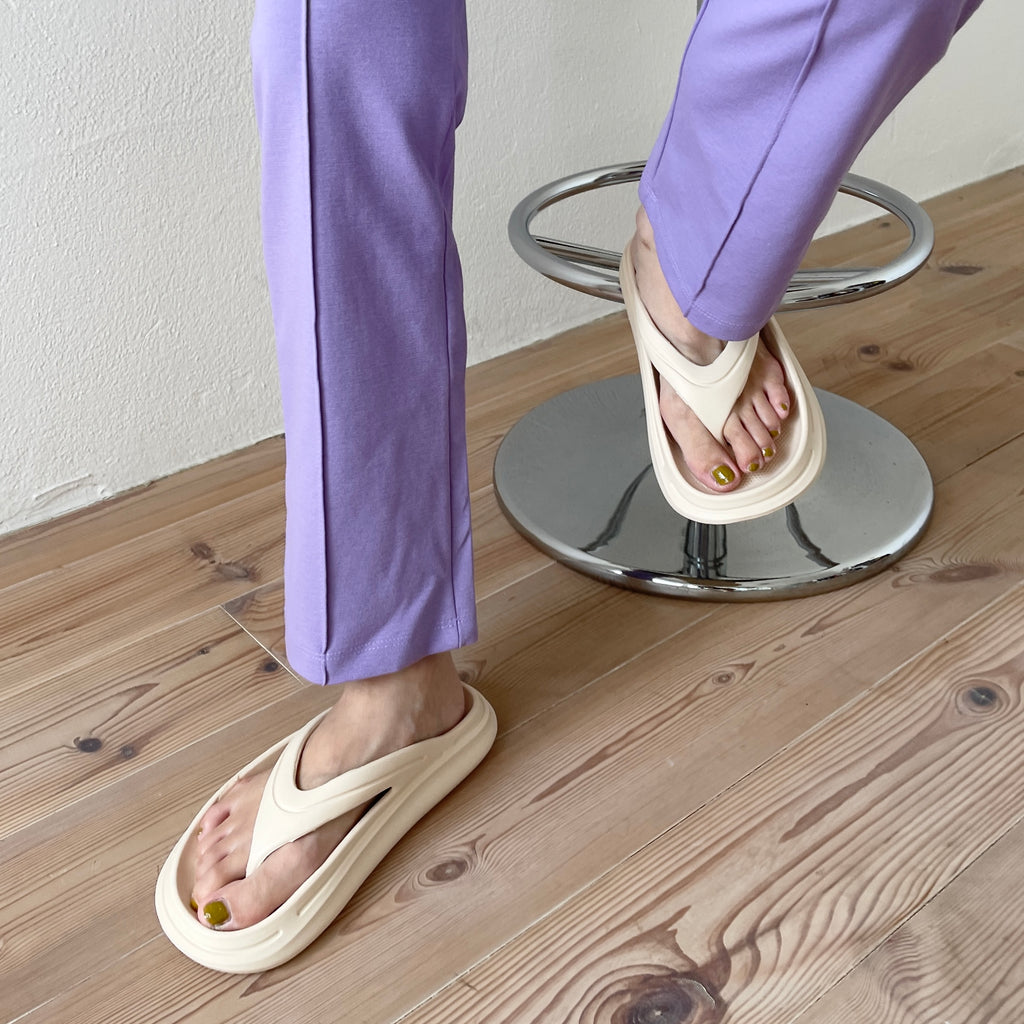 airy chubby sandals / ivory | wee9s | ウィークス