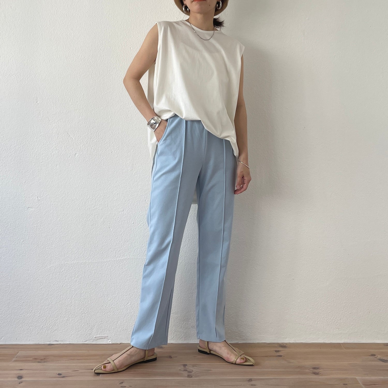 【SAMPLE】center line relax sweat pants / sky blue