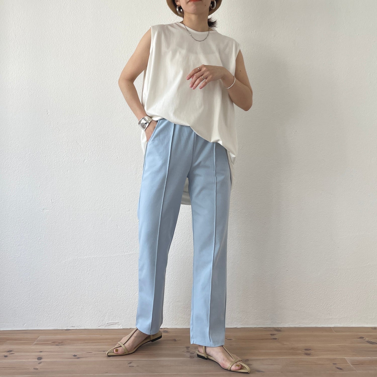 【SAMPLE】center line relax sweat pants / sky blue