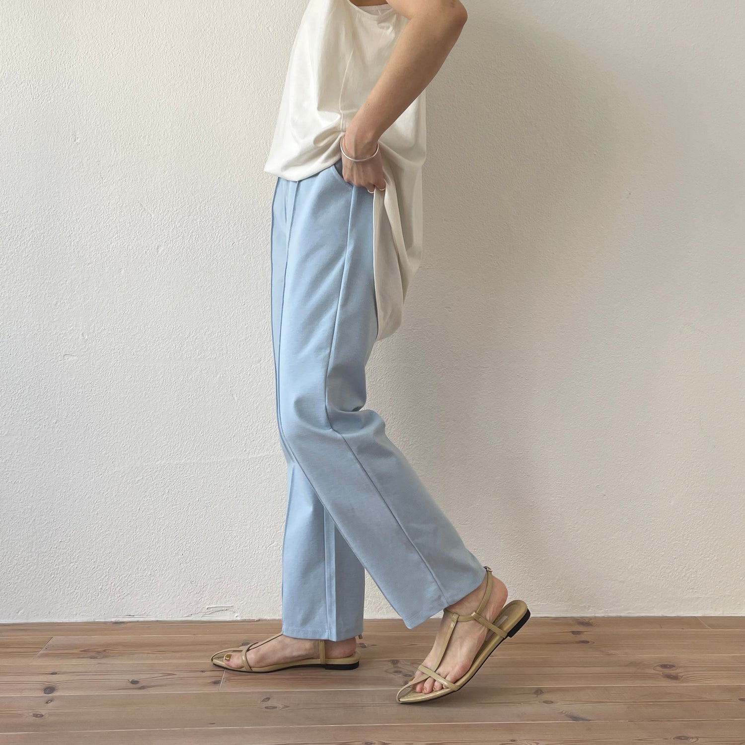 【SAMPLE】center line relax sweat pants / sky blue