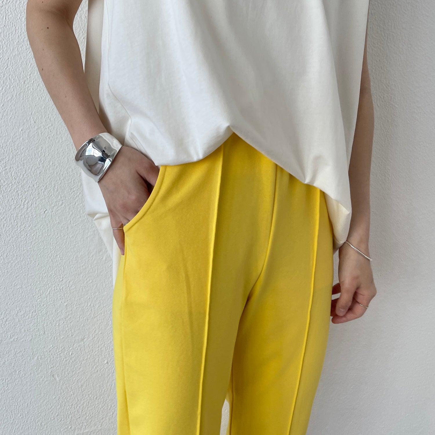 【SAMPLE】center line relax sweat pants / yellow