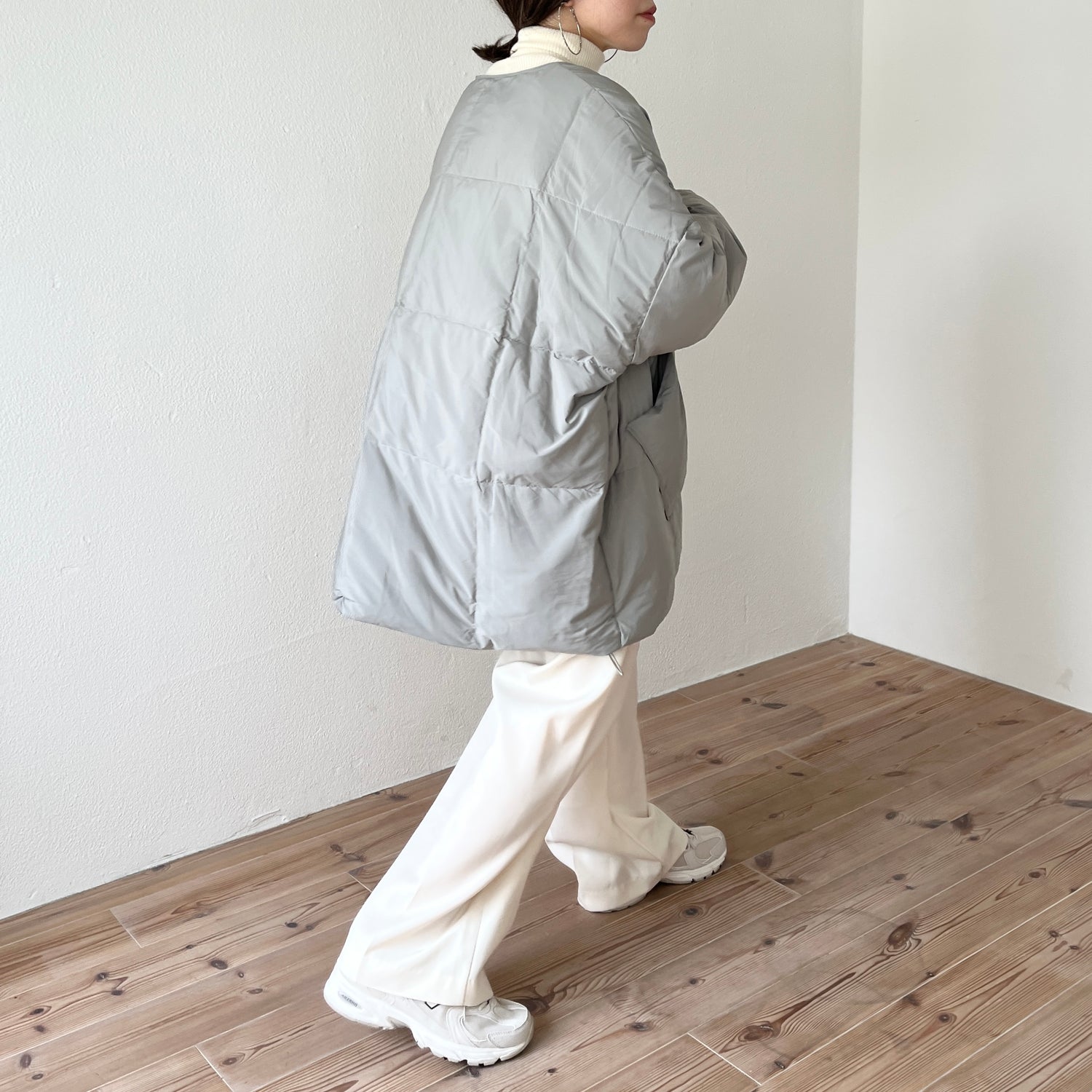 perfect silhouette down coat muffler set / khaki