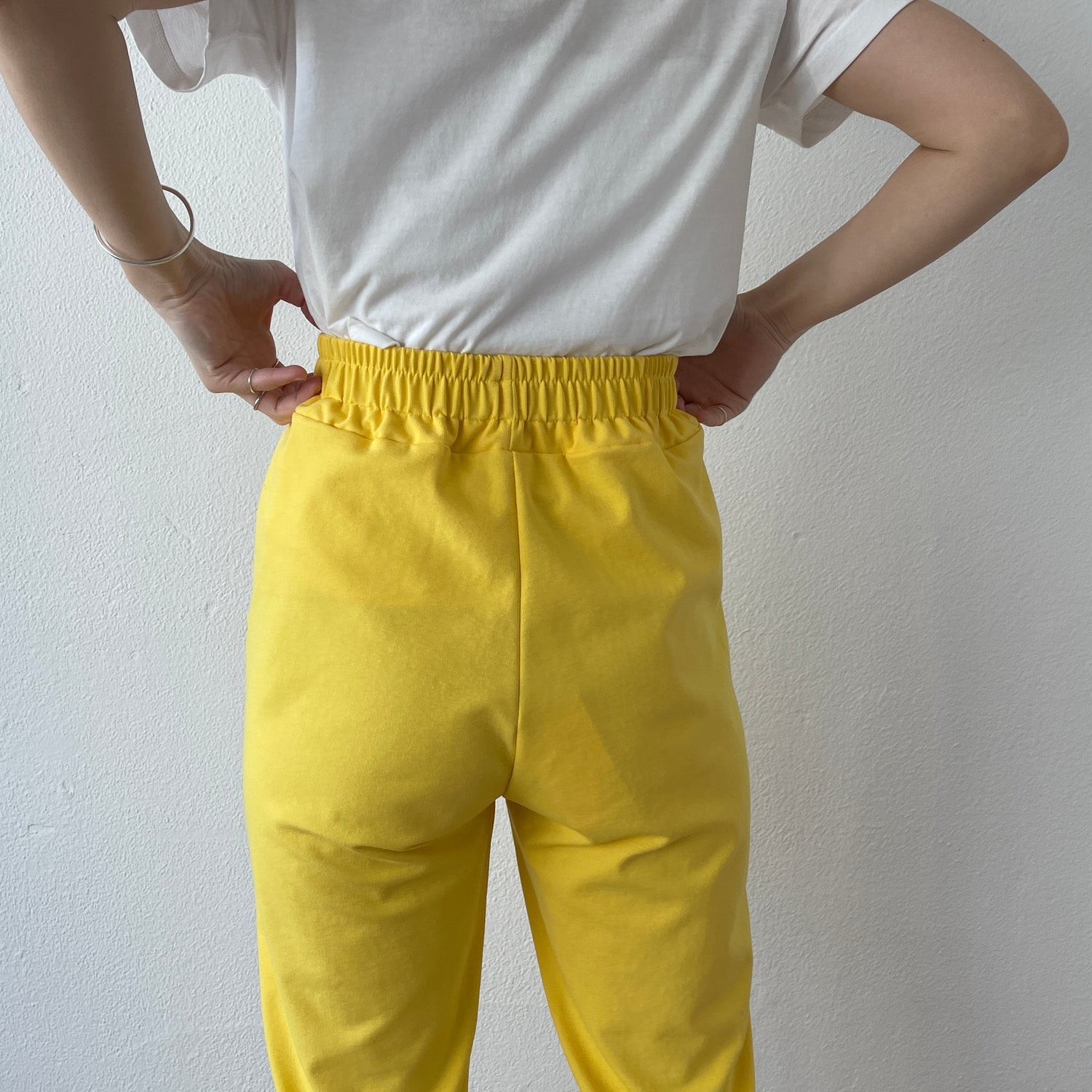 【SAMPLE】center line relax sweat pants / yellow