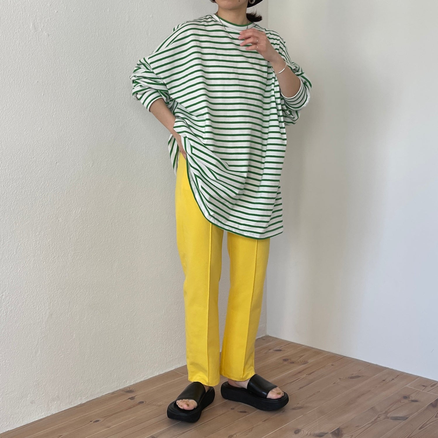 【SAMPLE】center line relax sweat pants / yellow