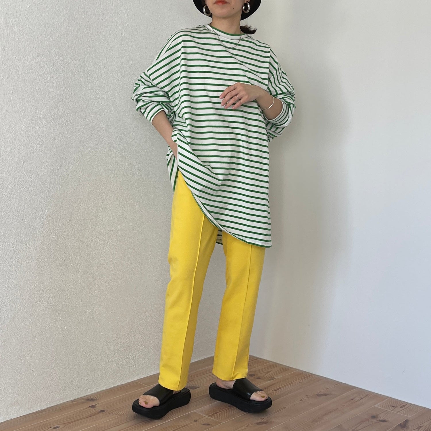 【SAMPLE】center line relax sweat pants / yellow