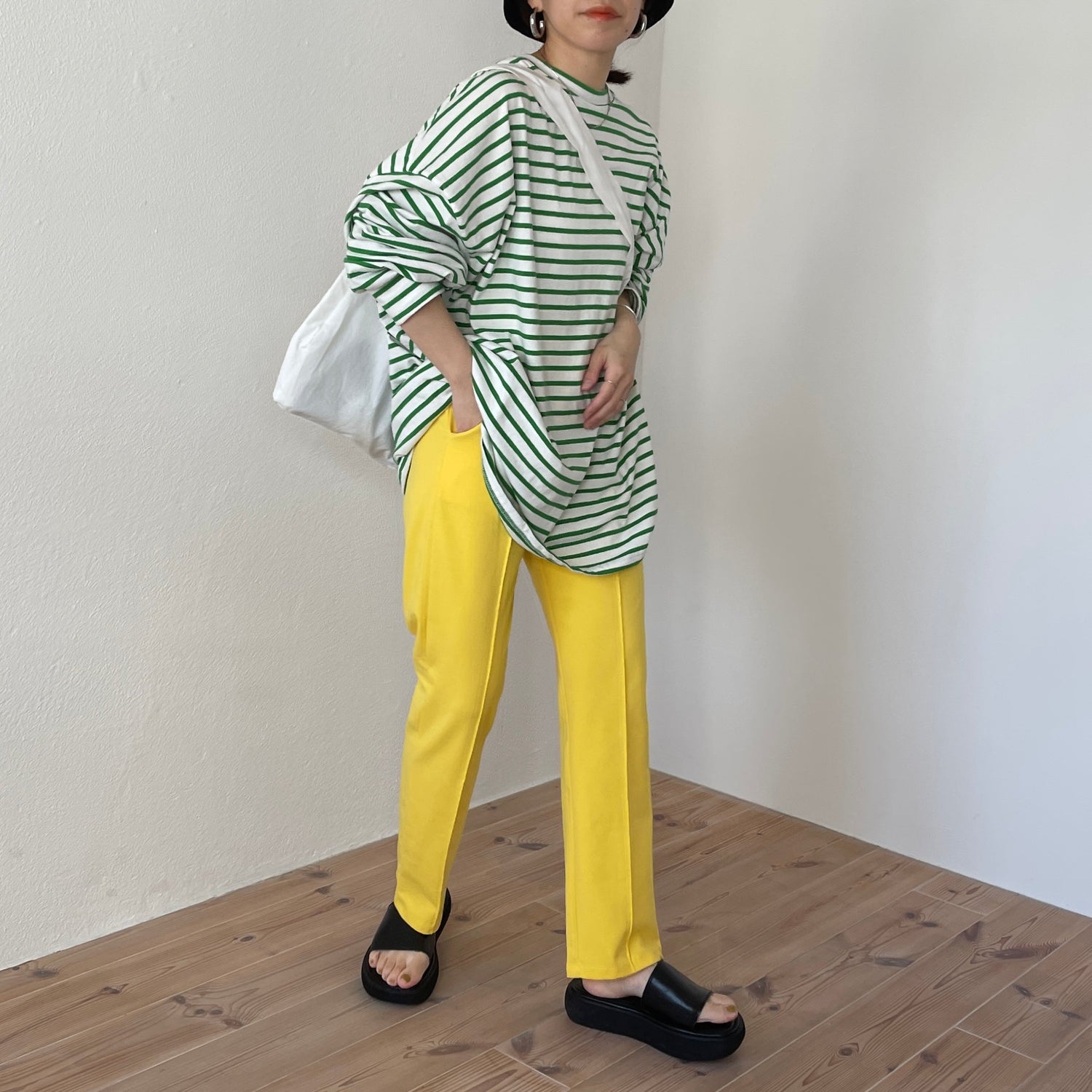 【SAMPLE】center line relax sweat pants / yellow