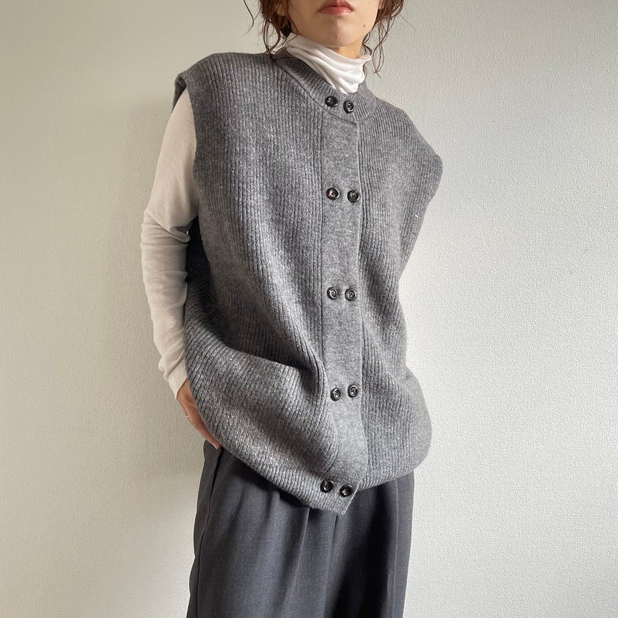 double button knit vest / charcoal （ダブルボタンニットベスト