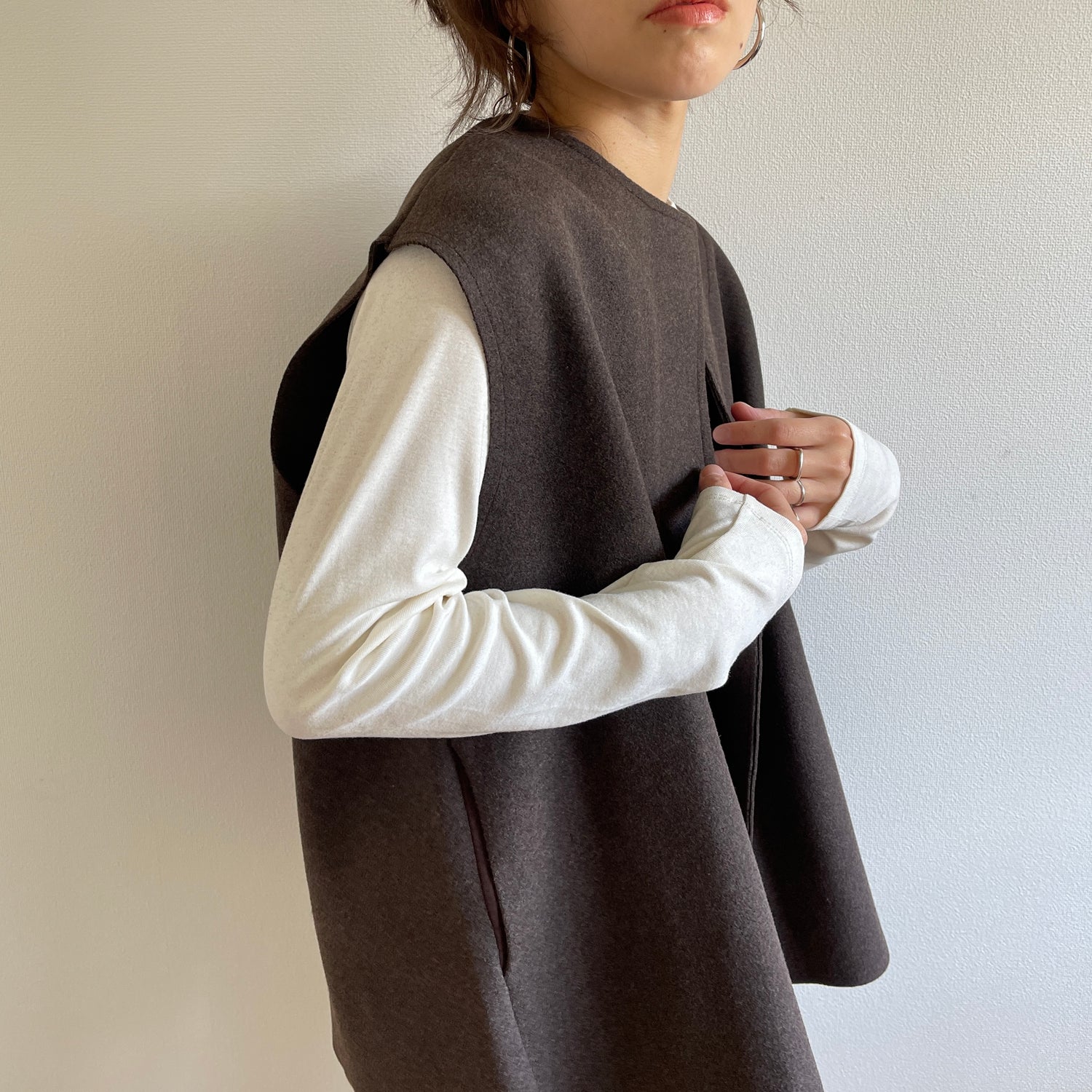 wool box vest / brown