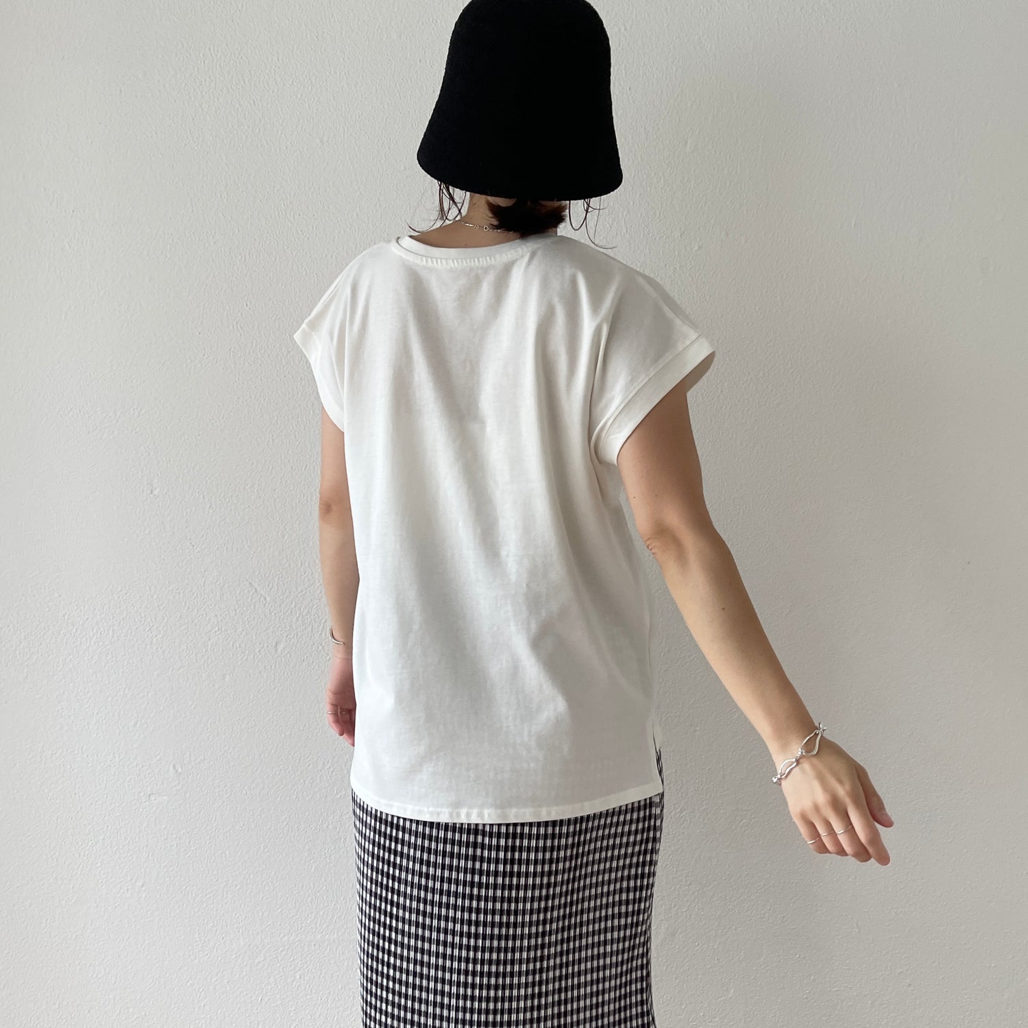 daily french sleeve tee / ivory