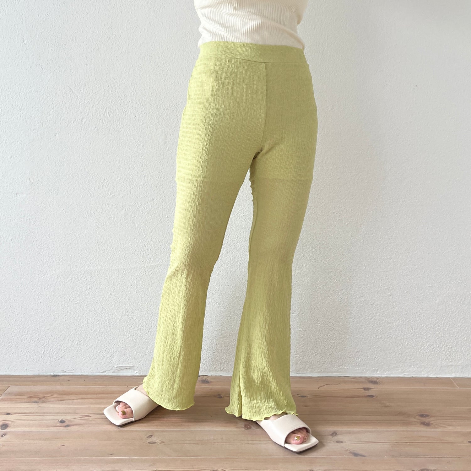 soft flare shirring leggings pants / clear green