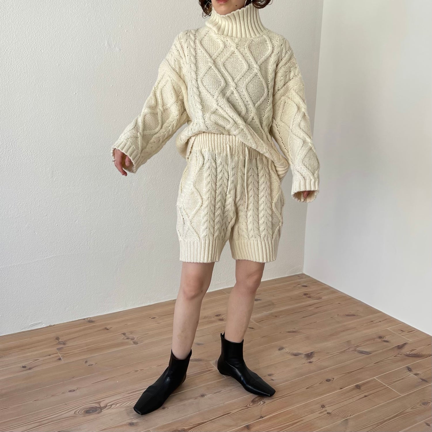 turtle neck cable knit set up / ivory （タートルネックケーブル