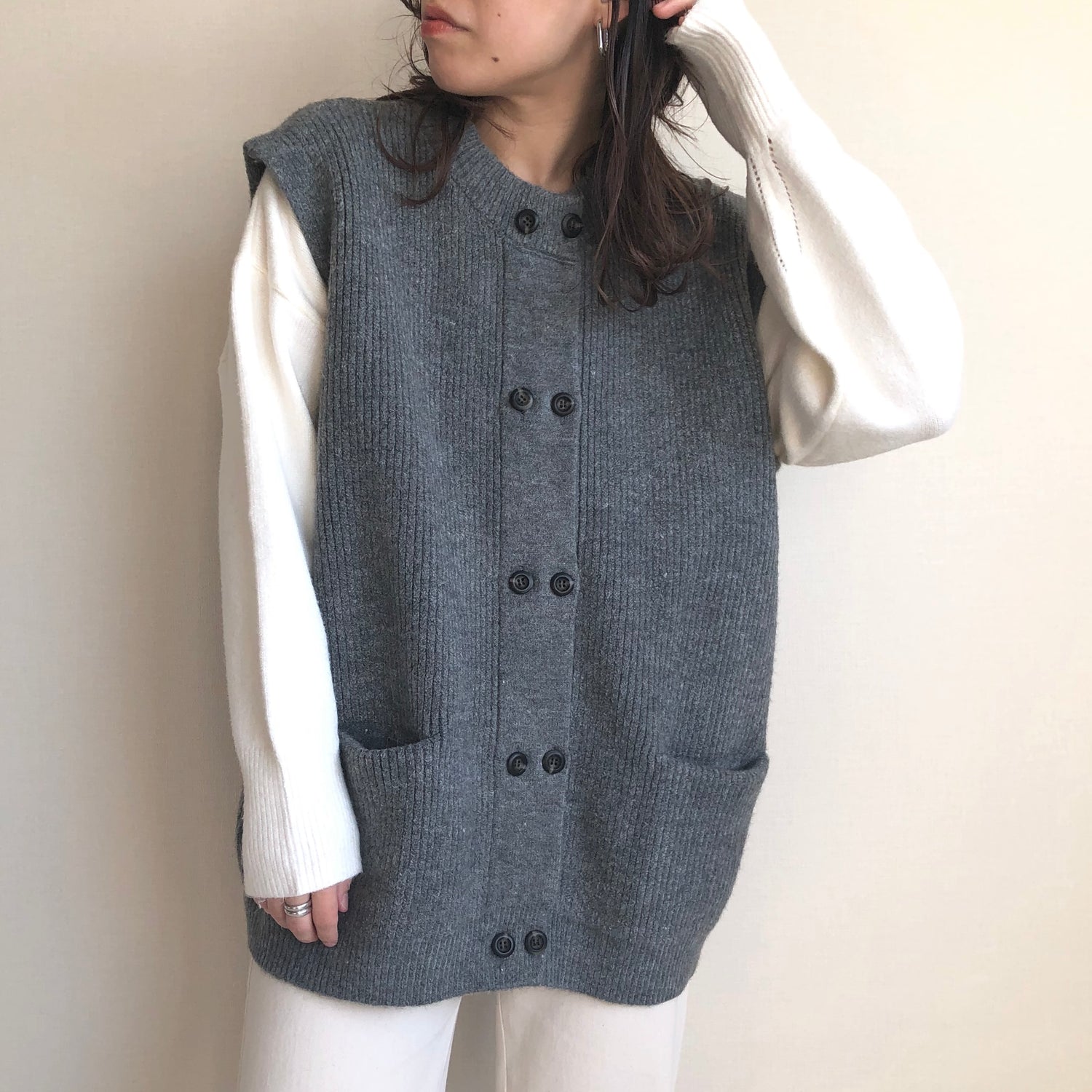 double button knit vest / charcoal （ダブルボタンニットベスト